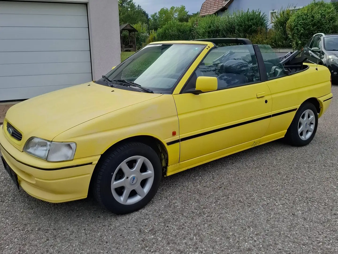 Ford Escort Escort Cabrio CLX 1,6 16V Gelb - 1
