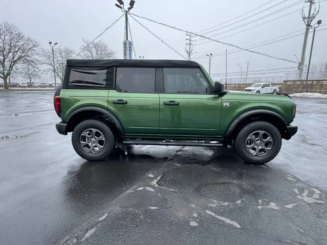 Ford Bronco снимка Ford Bronco