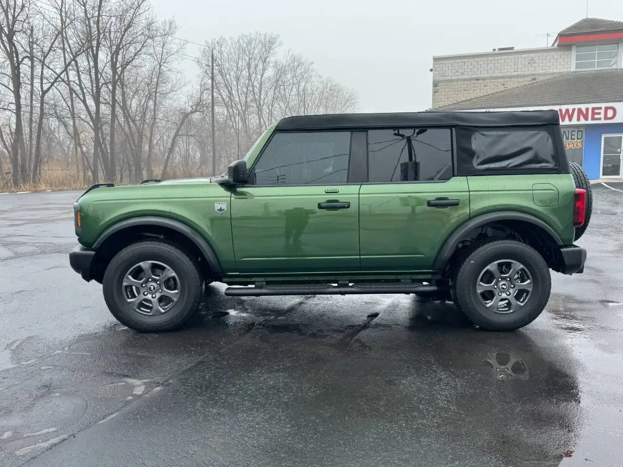 Ford Bronco снимка Ford Bronco