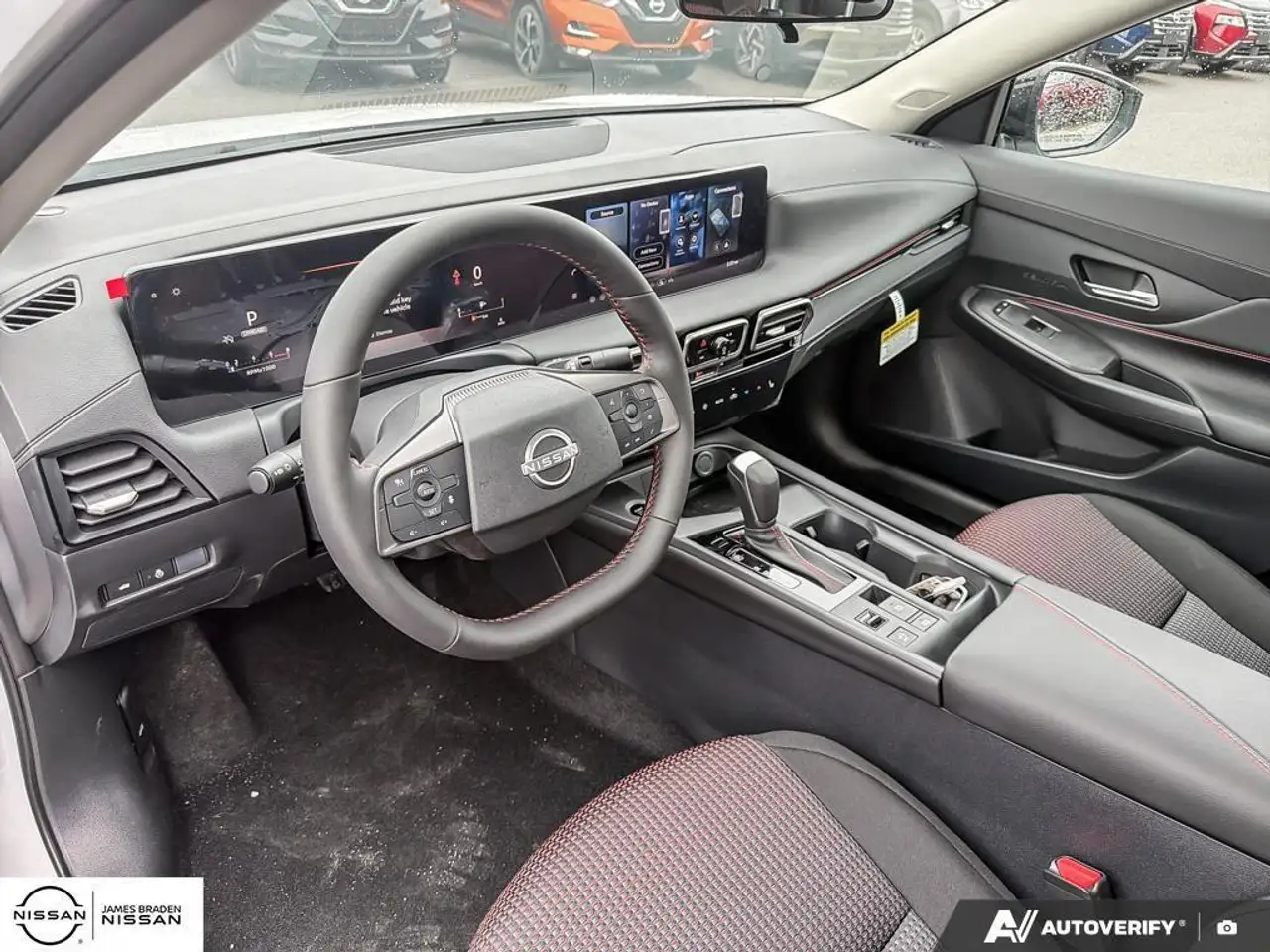 Nissan Sentra снимка Nissan Sentra