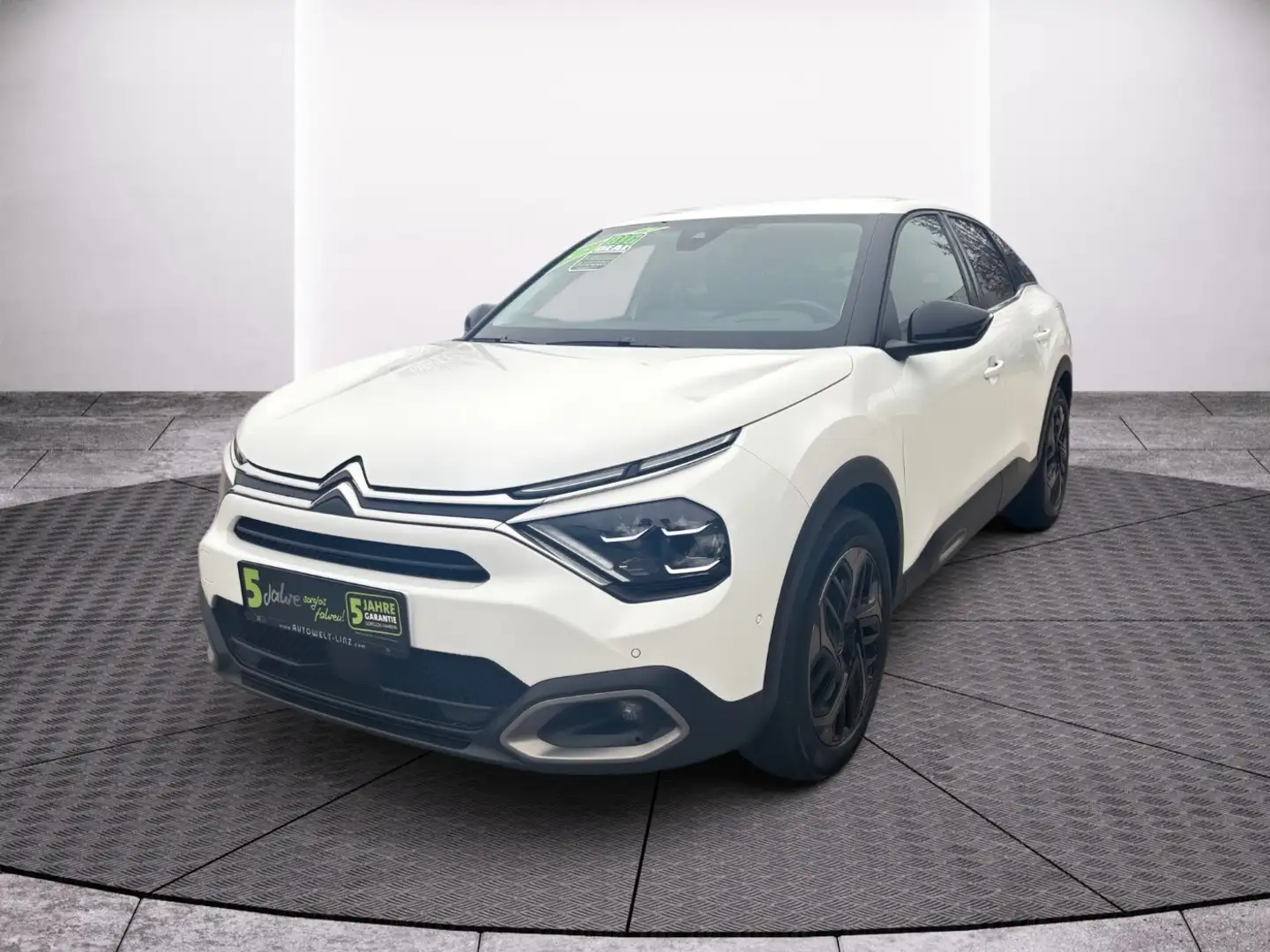 Citroen C4 Pure Tech 130 SHINE Wit - 2