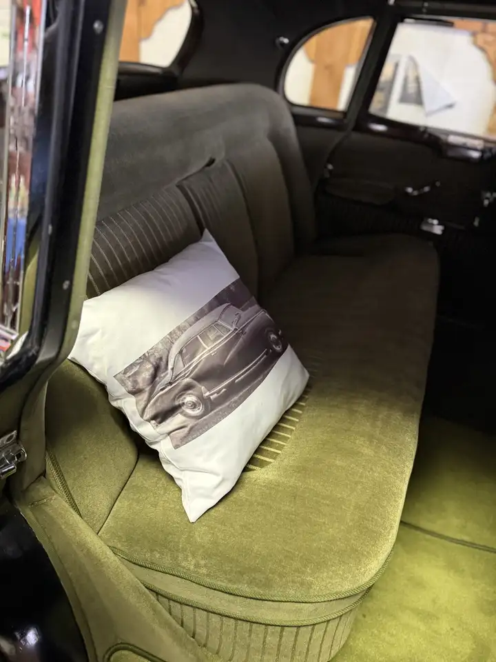 Mercedes-Benz 300 Adenauer B - Faltdach, innen original, foto 10