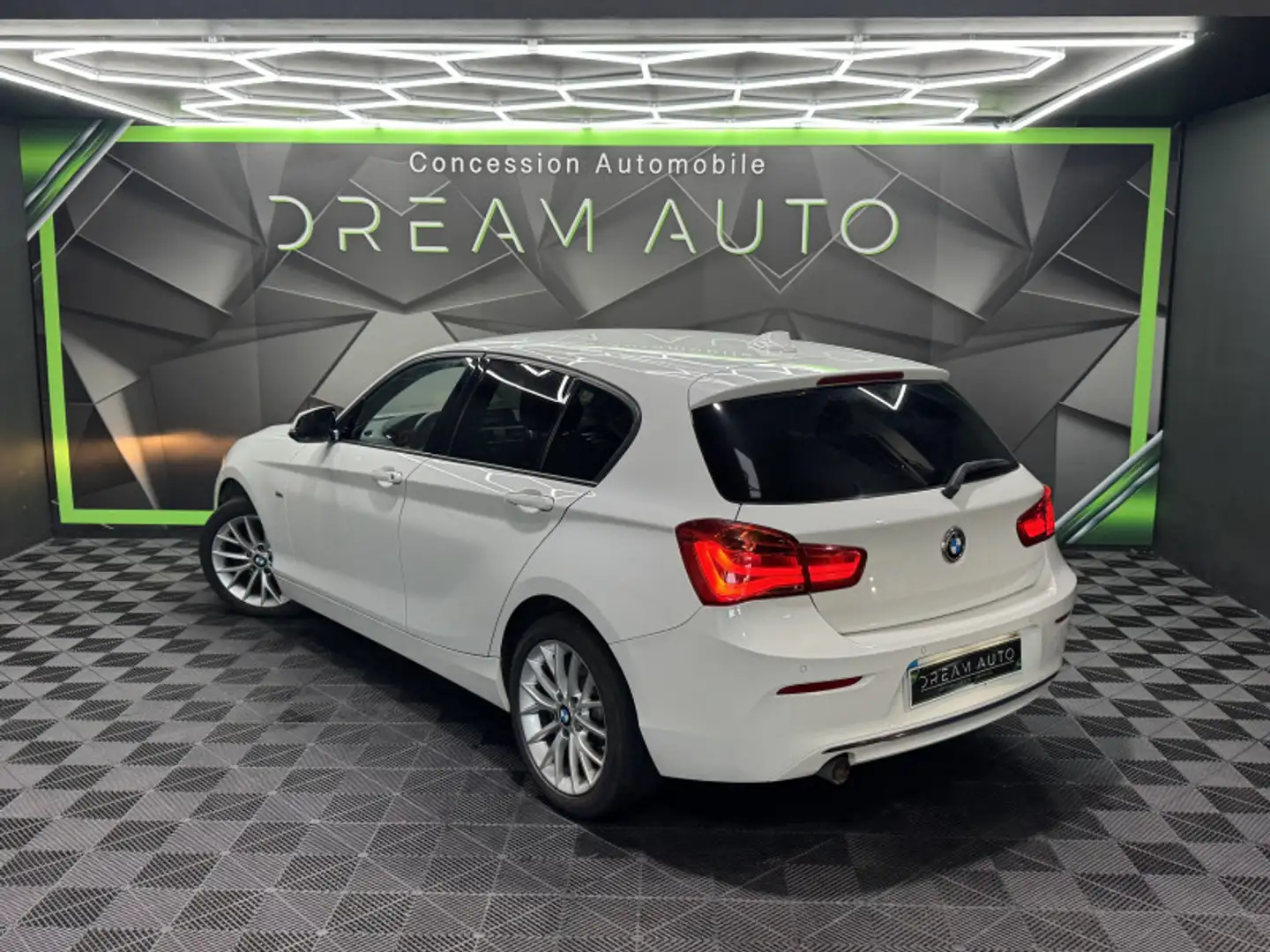BMW 116 (F21/F20) 116D 116CH SPORT 5P Bianco - 2