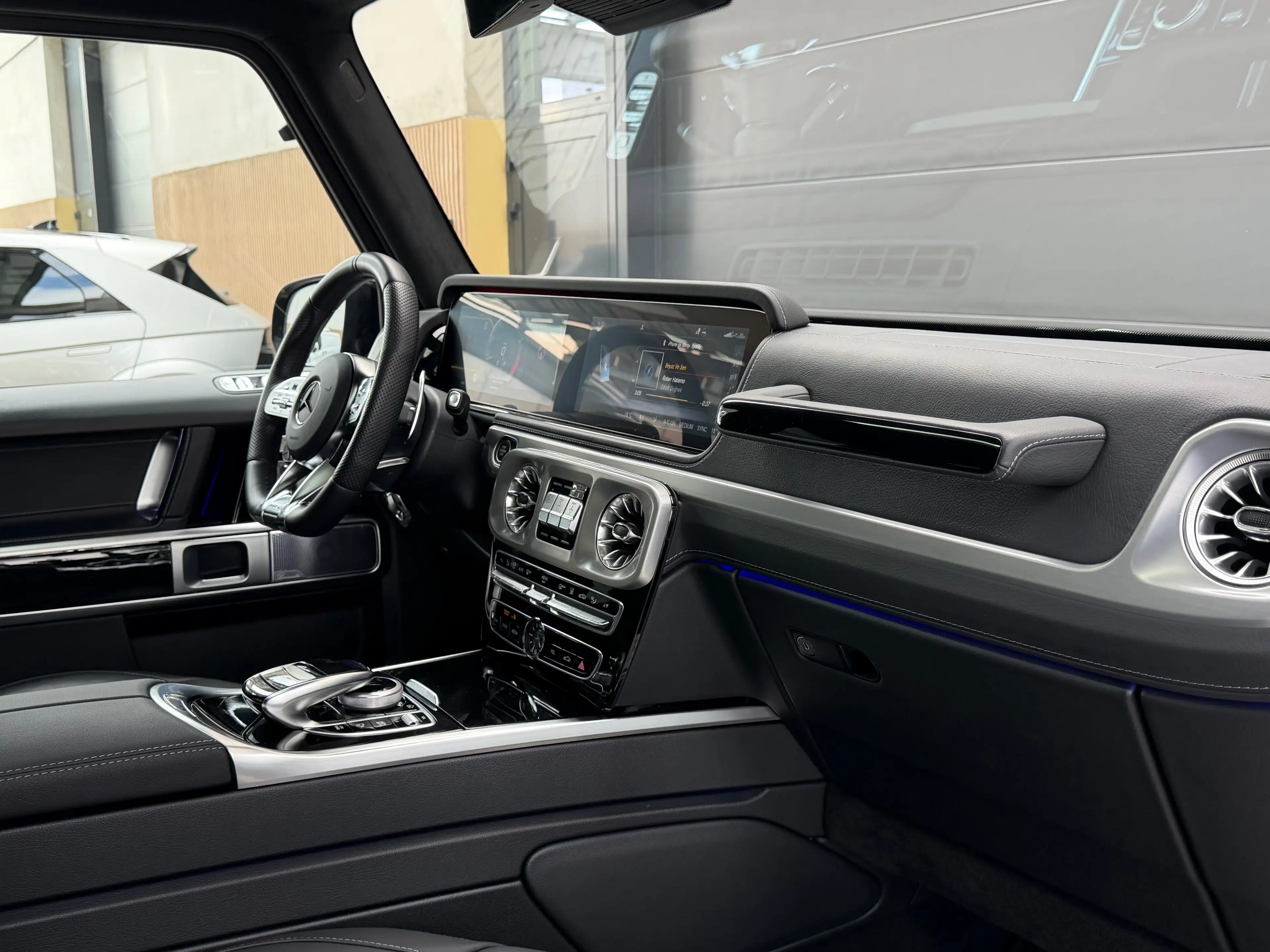 Mercedes-Benz G 63 AMG G 63 AMG (EU6AP) — photo 12