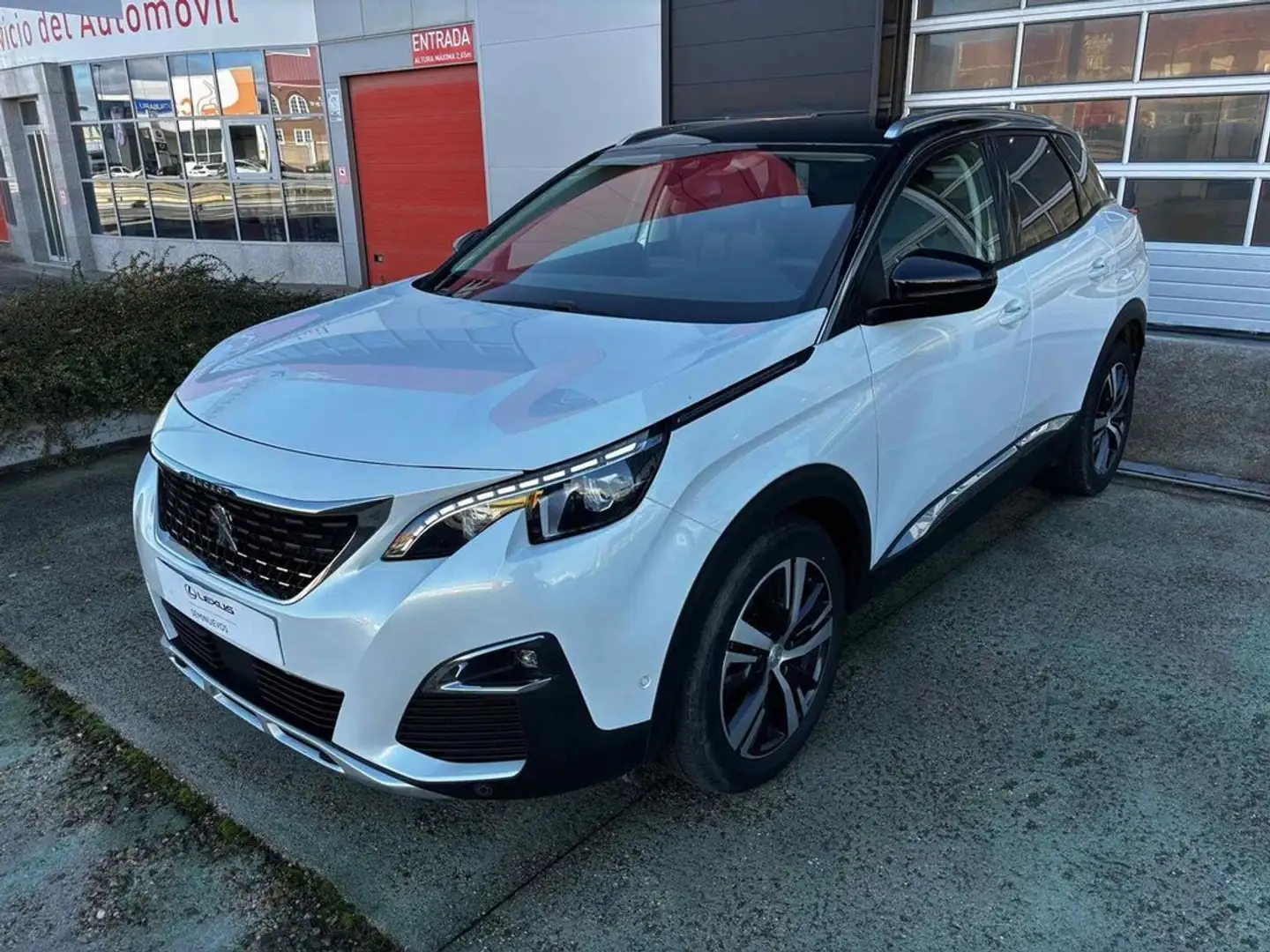 Peugeot 3008 1.2 PureTech S&S Allure 130 Weiß - 1
