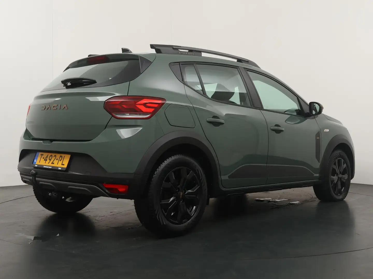 Dacia Sandero Stepway TCe 110 Extreme | Pack Extreme | Media Nav Grijs - 2