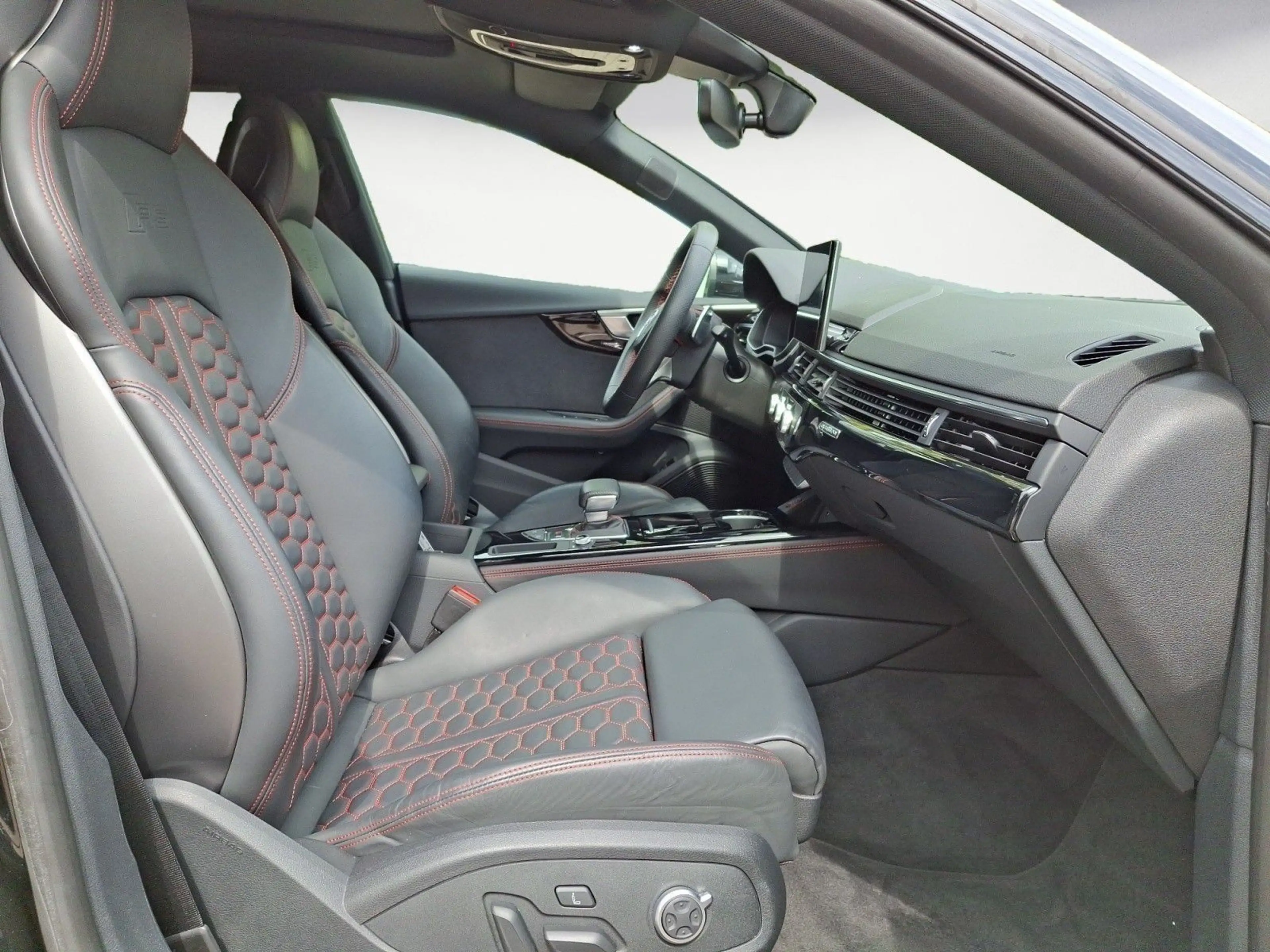 Audi RS5 tiptronic — photo 12
