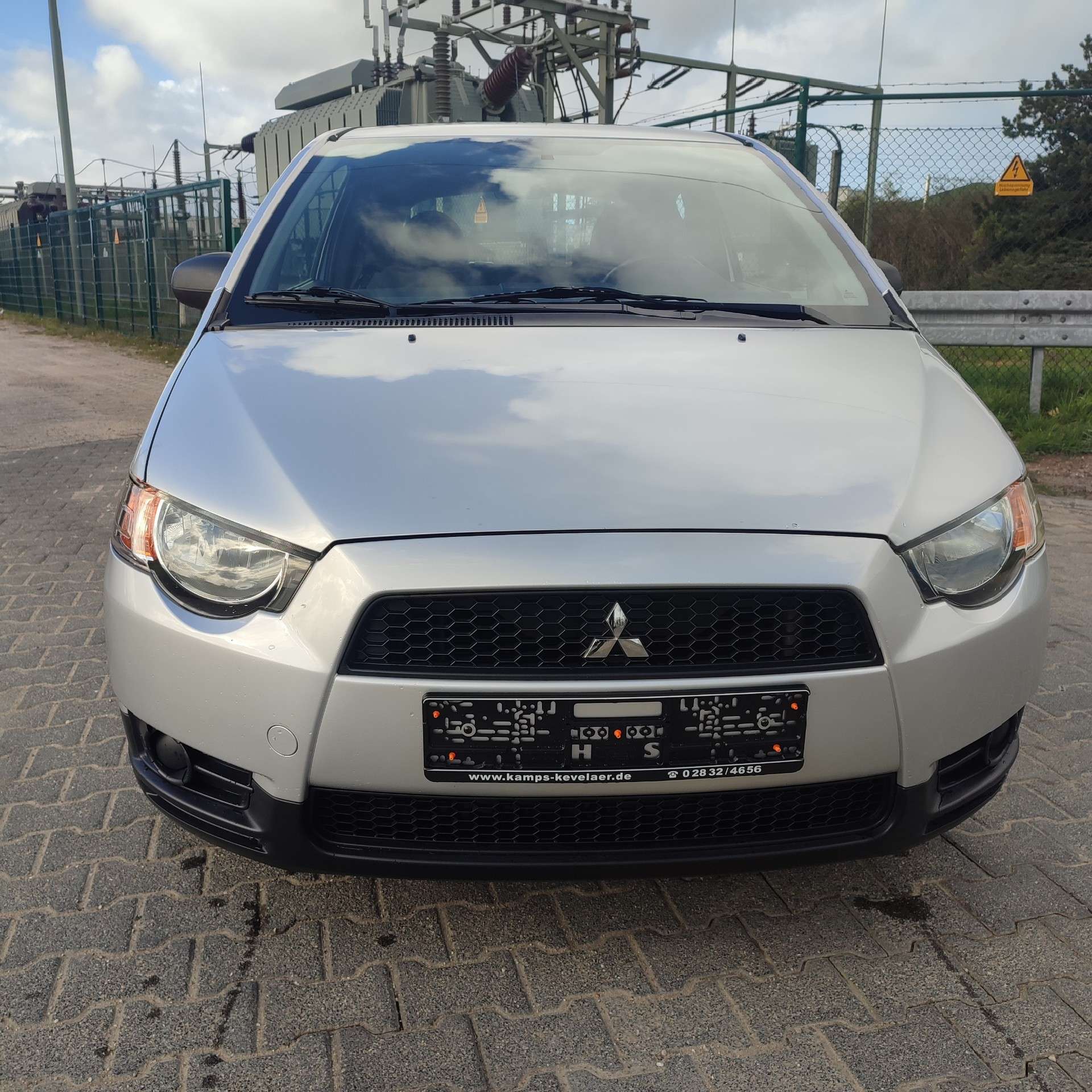 Second hand Mitsubishi Colt 1.1 MPI