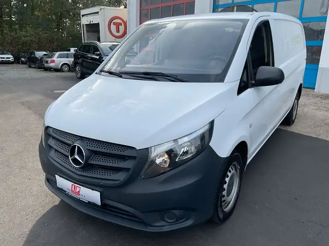 Mercedes-Benz Vito 111 CDI Kasten lang Tempomat Radio