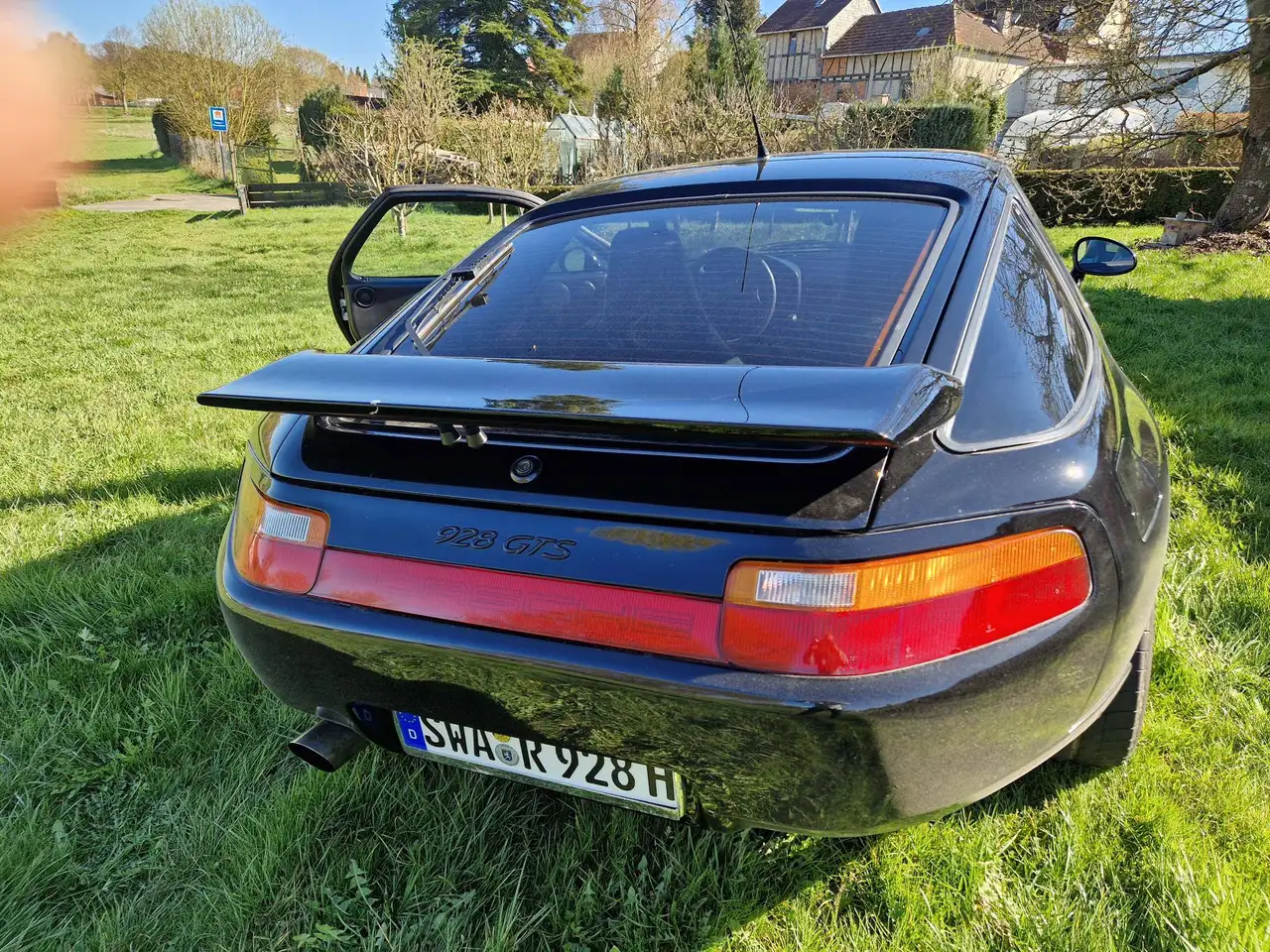 Porsche 928 GTS, foto 6
