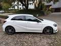 Mercedes-Benz A 200 d - pack AMG - AMG-line - thumbnail 3