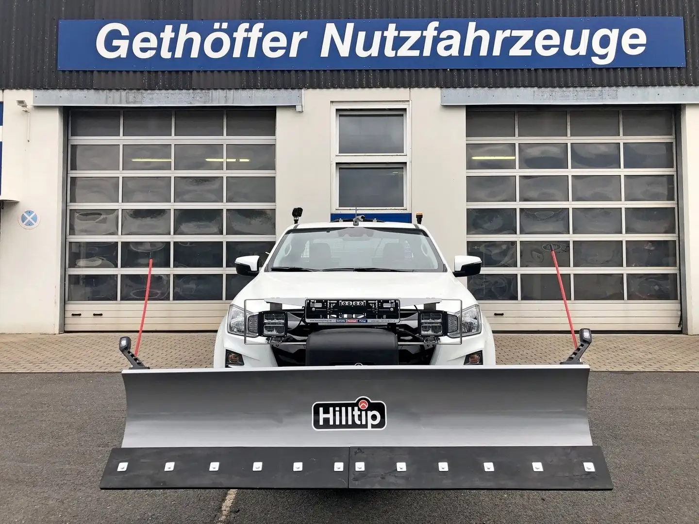 Isuzu D-Max Space Cab LS AT + Kipper + Winterdienst + Weiß - 2