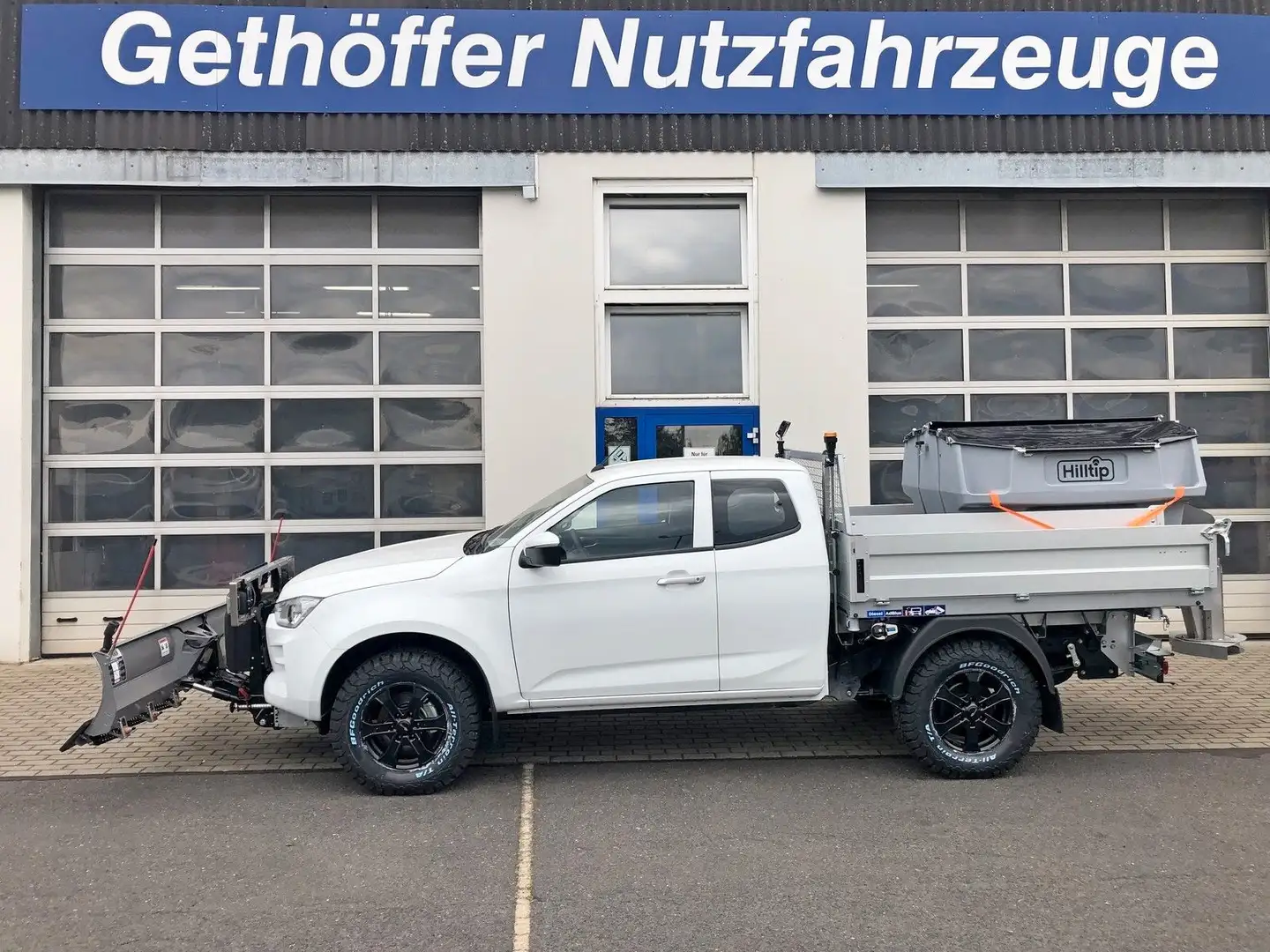Isuzu D-Max Space Cab LS AT + Kipper + Winterdienst + Weiß - 1