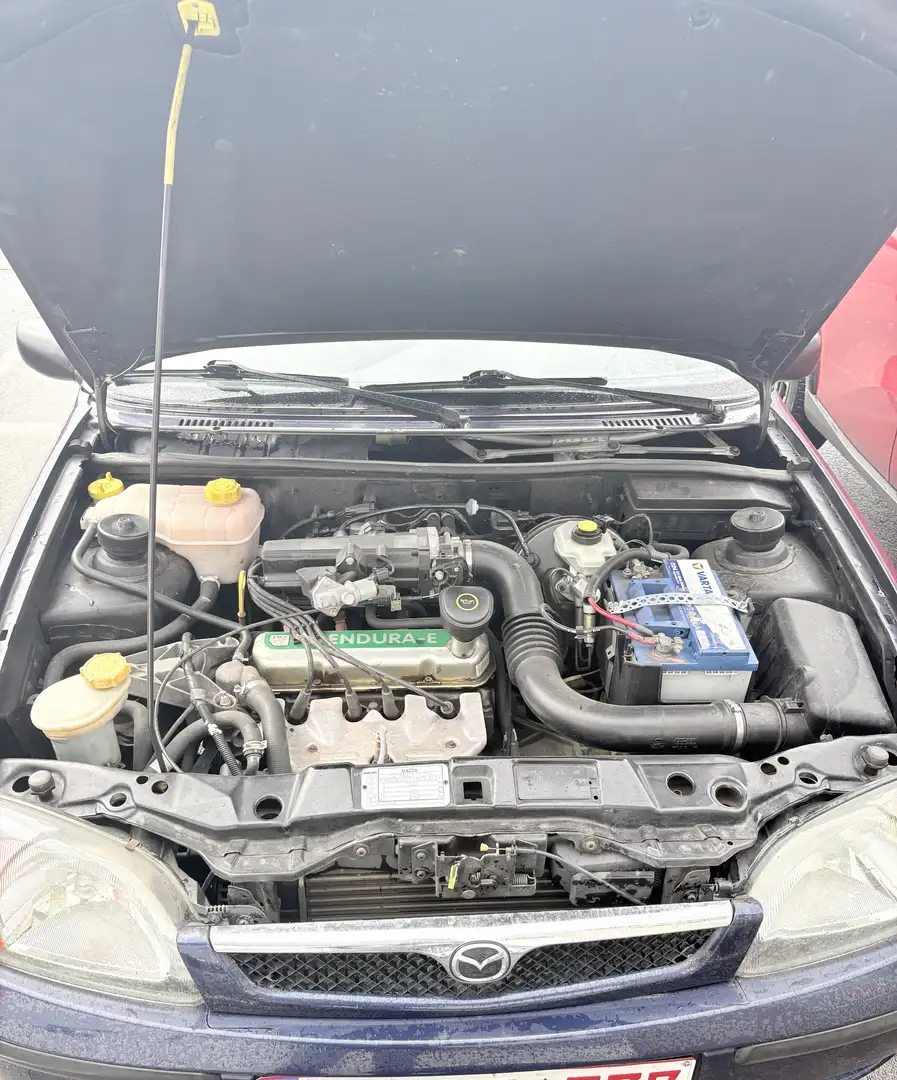 Mazda 121 5p 1.25 GLX - 1