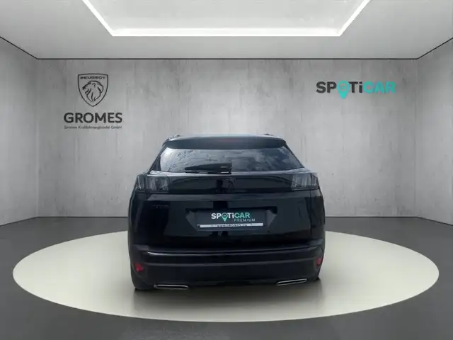 Peugeot 3008 view 4