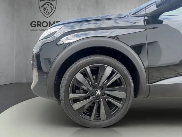 Peugeot 3008 view 11