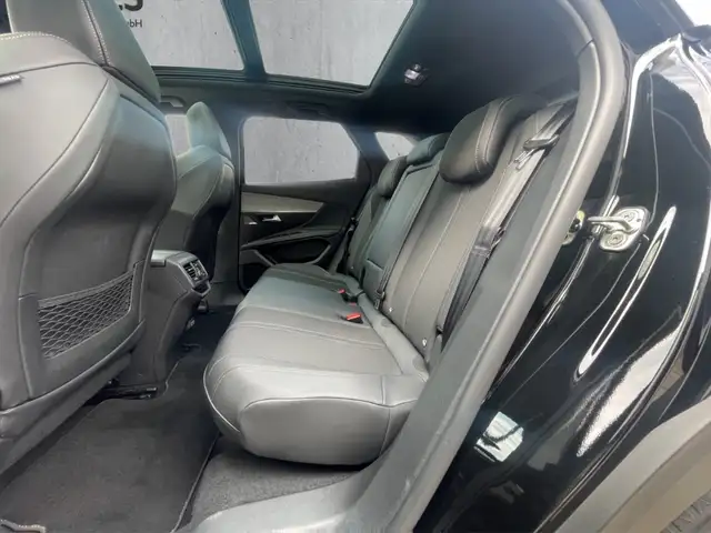 Peugeot 3008 view 8