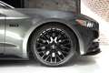 Ford Mustang Mustang Fastback V8 5.0 421 GT A Gris - thumbnail 8