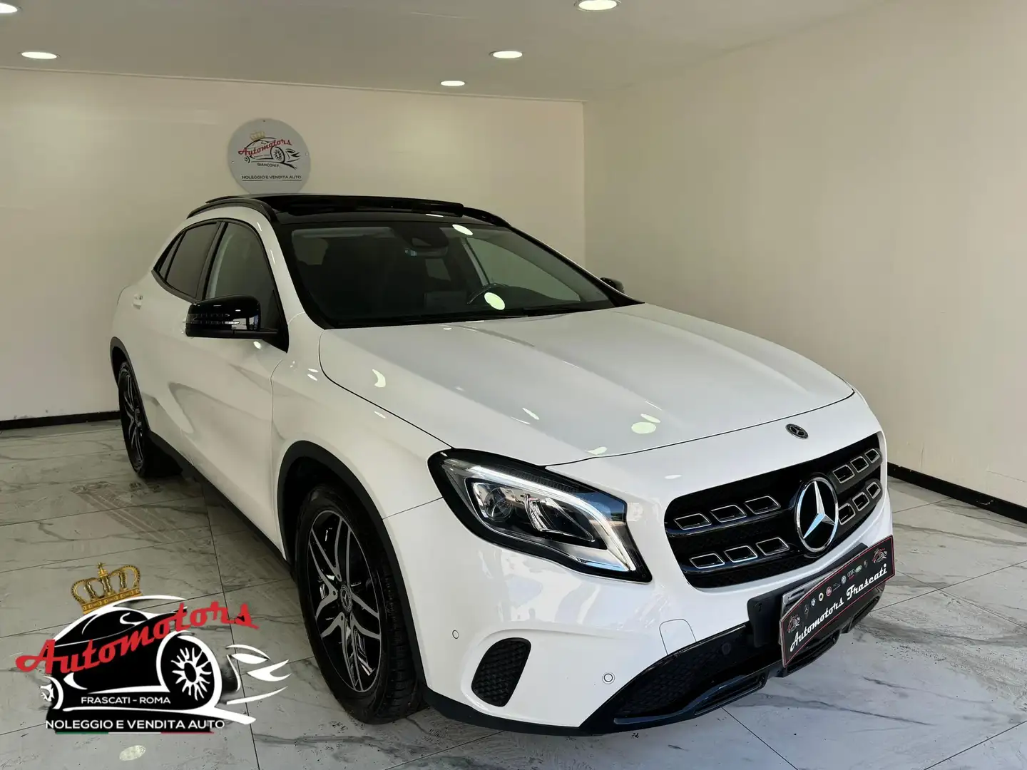 Mercedes-Benz GLA 220 GLA 220 d Premium  auto-TETTO-GARANTITA-2019 Bianco - 1