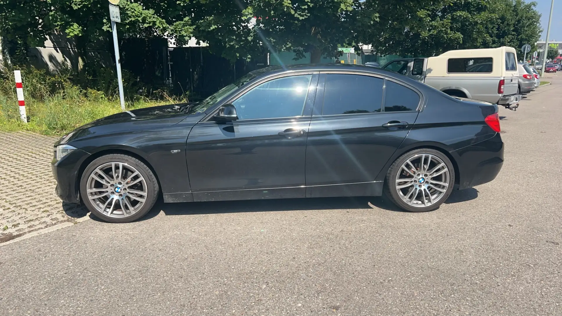 BMW 328 328i Sport Line Schwarz - 1