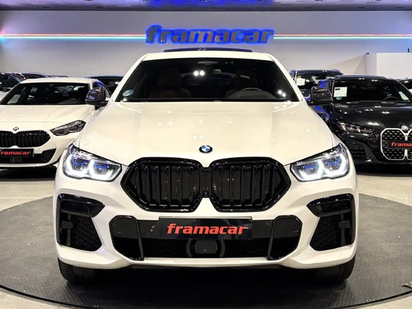 BMW X6 xDrive 30dA Blanc - 2