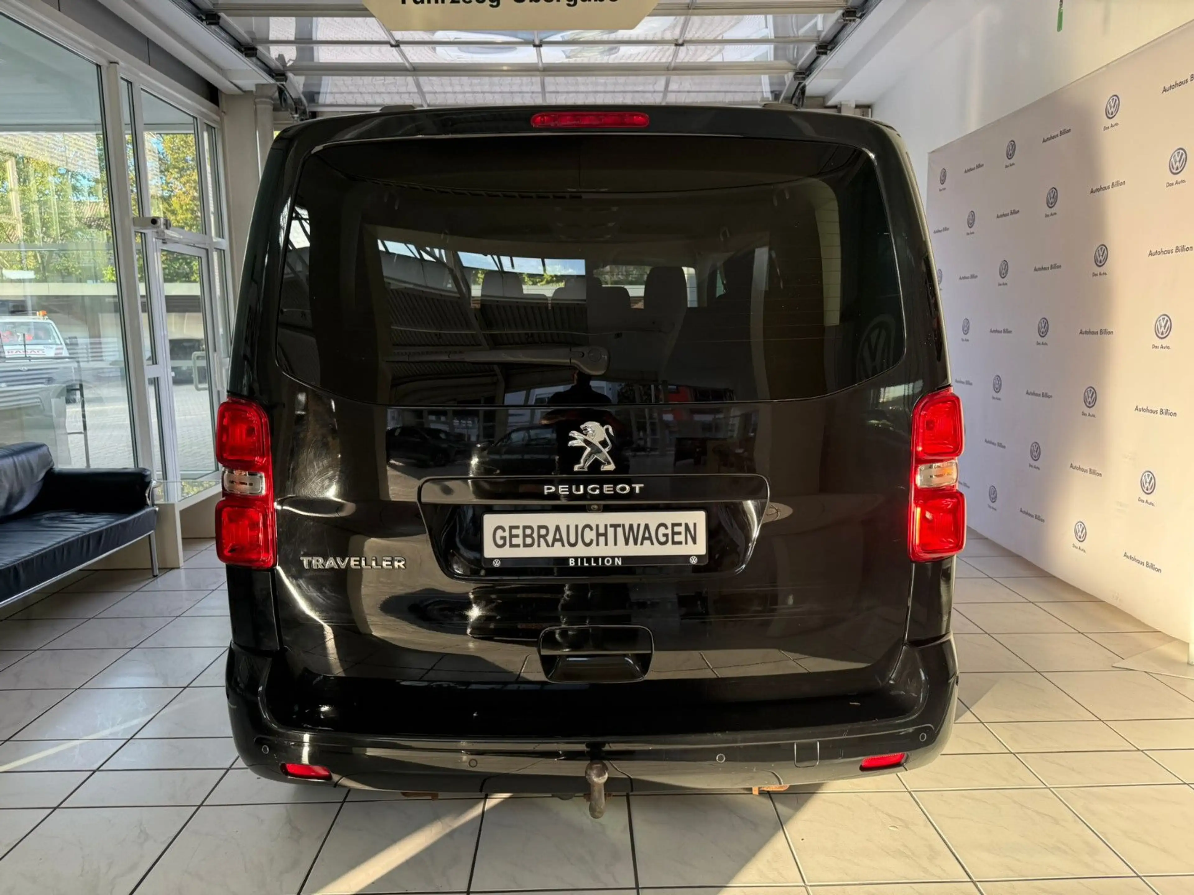 Peugeot Traveller 2.0 BlueHDi 150 L2 Active // AHK, 8-Si — photo 8