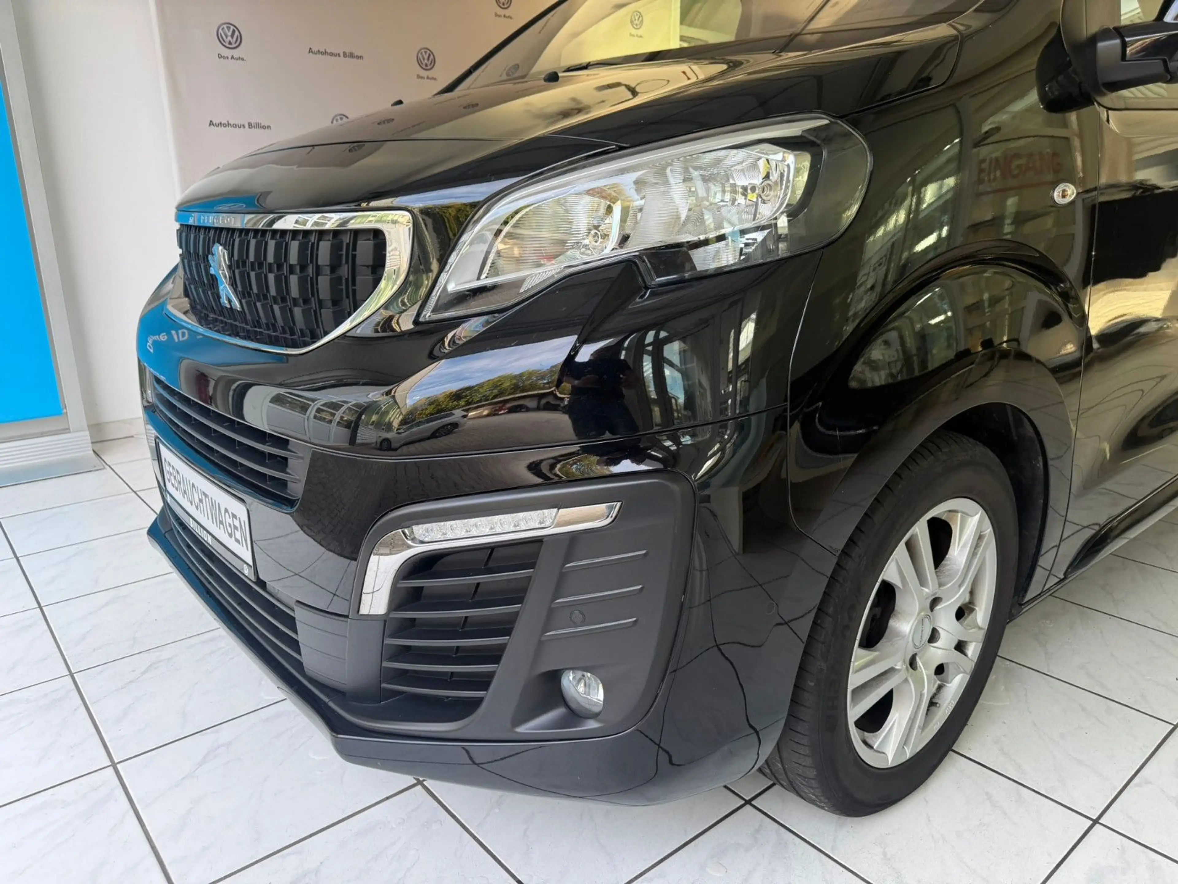 Peugeot Traveller 2.0 BlueHDi 150 L2 Active // AHK, 8-Si — photo 12