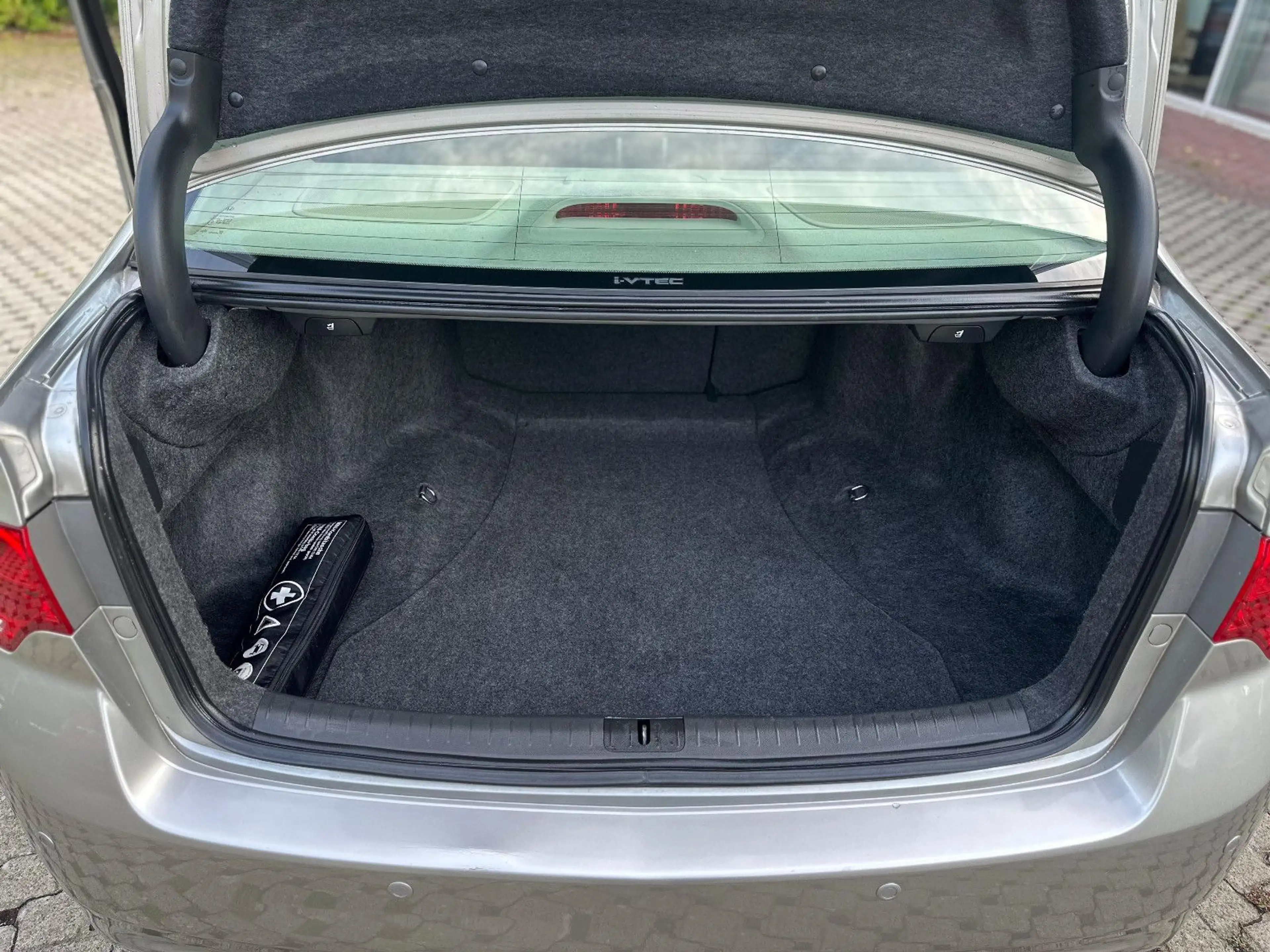 Honda Accord 2.4 Executive Automatik — photo 12