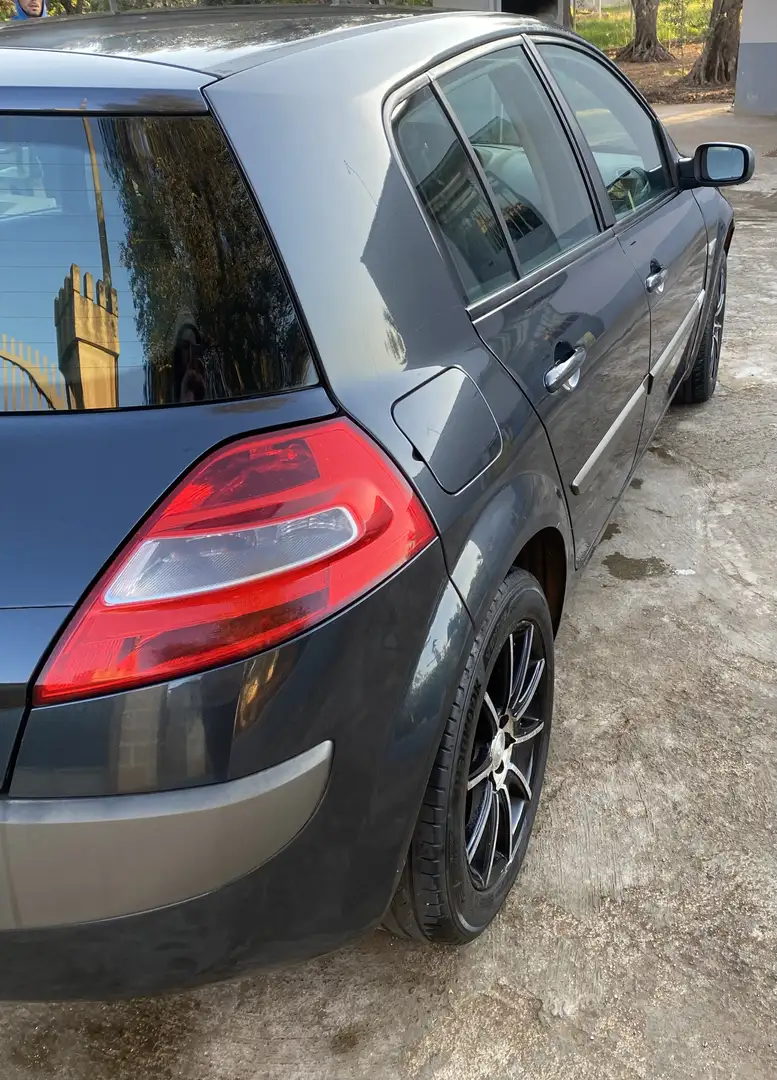 Renault Megane 5p 1.5 dci Confort Authentique 105cv - 2