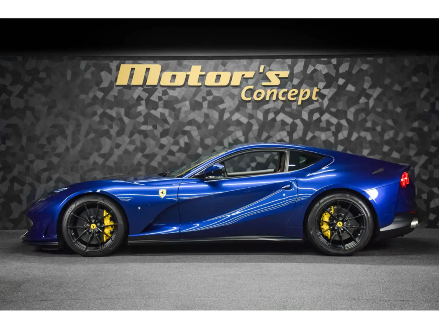 Ferrari 812 Superfast 6.5 V12 - BLEU TOUR DE FRANCE Blau - 2