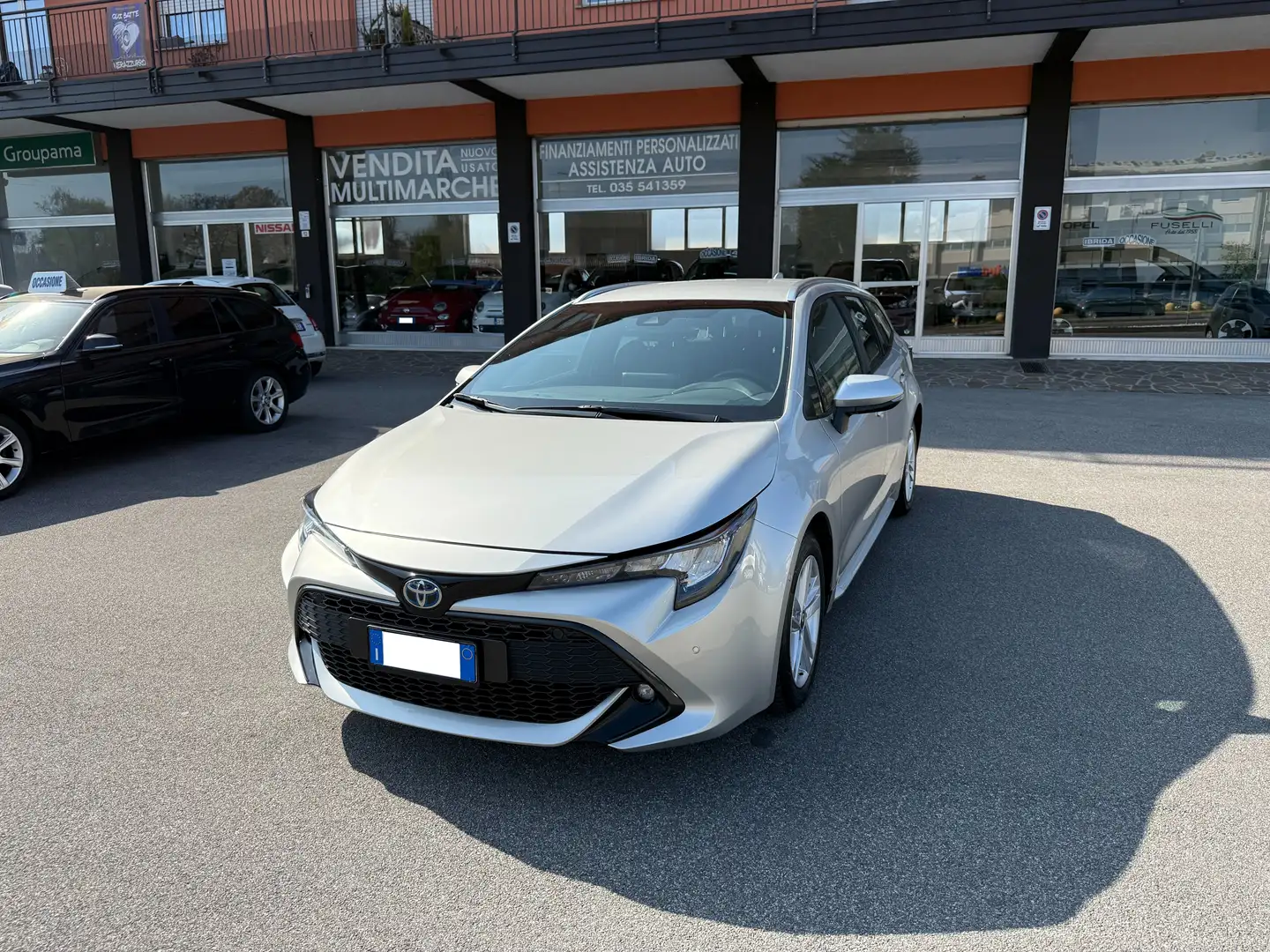 Toyota Corolla Corolla SW 1.8 Hyb 122cv Business cvt Argento - 1