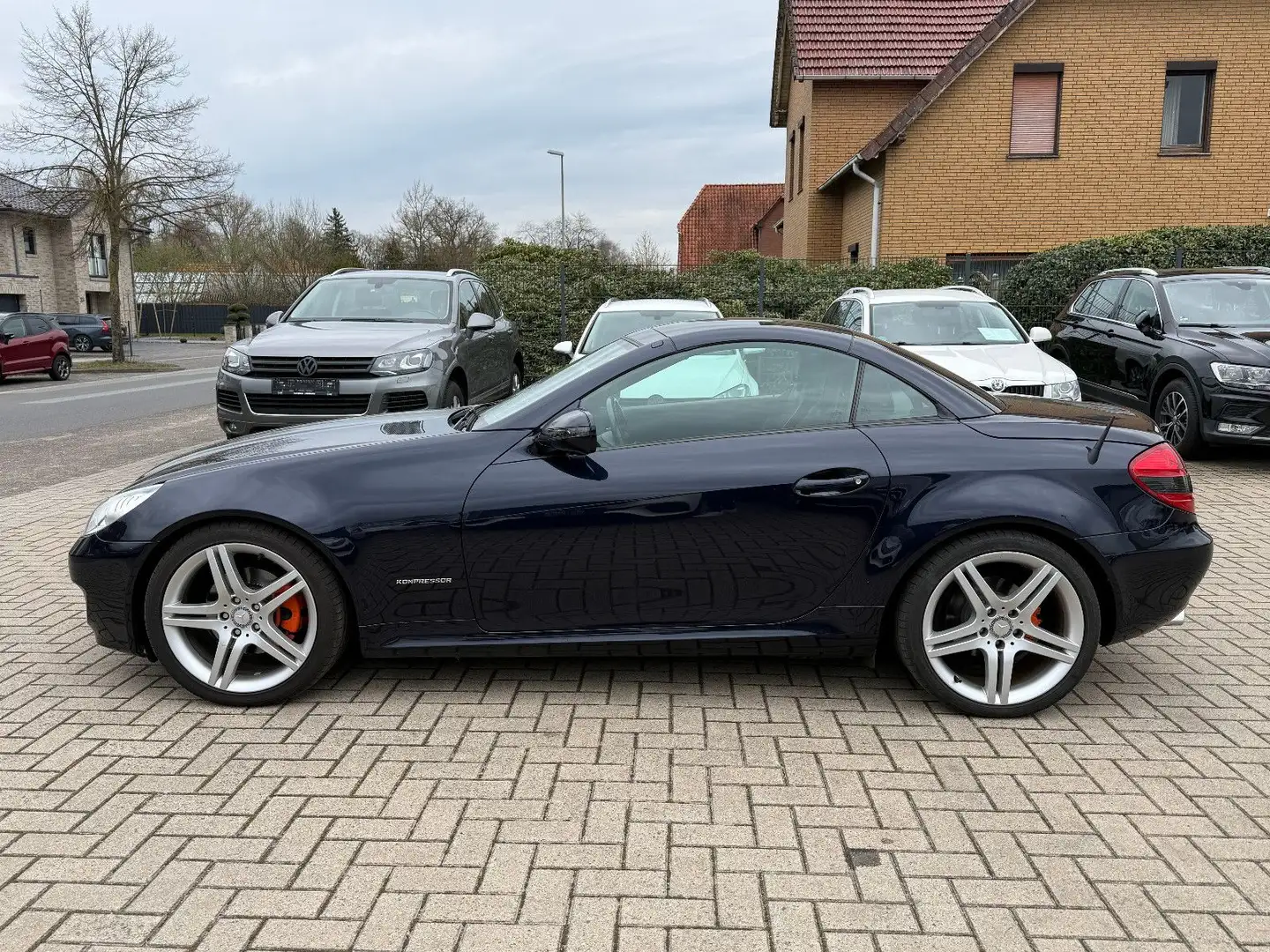 Mercedes-Benz SLK 200 Cabrio, TÜV neu, Navi, SEHR GEPLFEGT Azul - 2