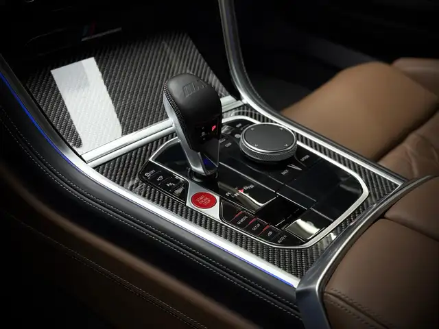 BMW M8 view 22