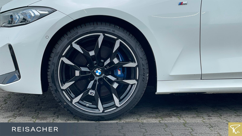 BMW 340 A xDrive Tour. AHK HUD LCPro Pano LED 19" — photo 3