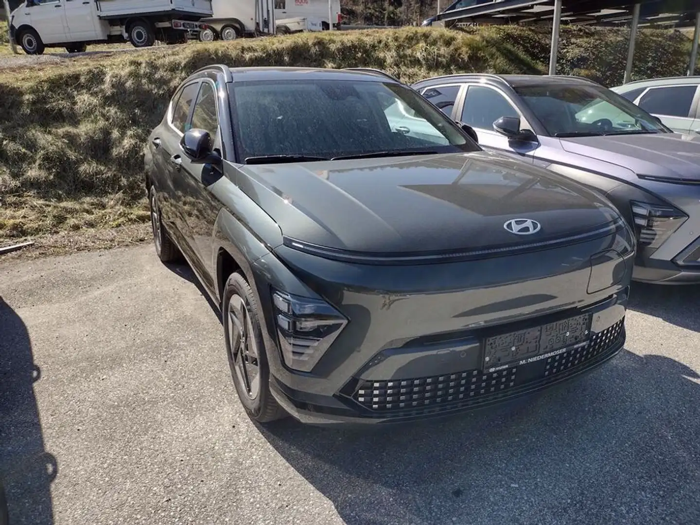 Hyundai KONA Elektro 65,4kWh GO Grün - 1