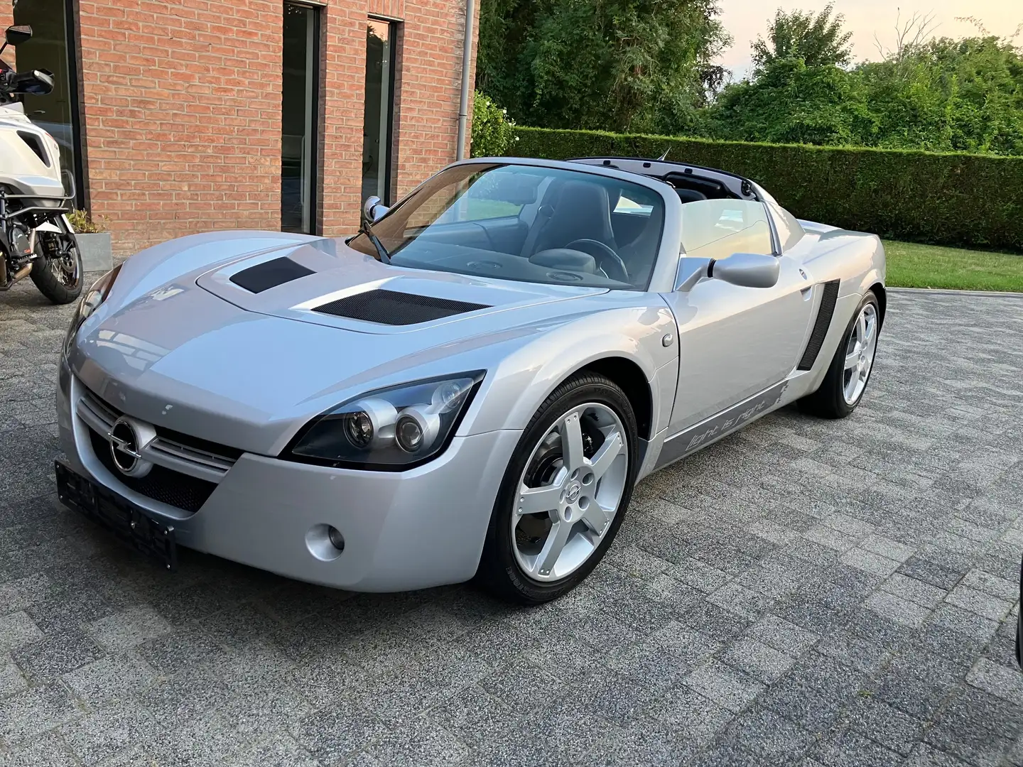 Opel Speedster Speedster 2.2 Argintiu - 1