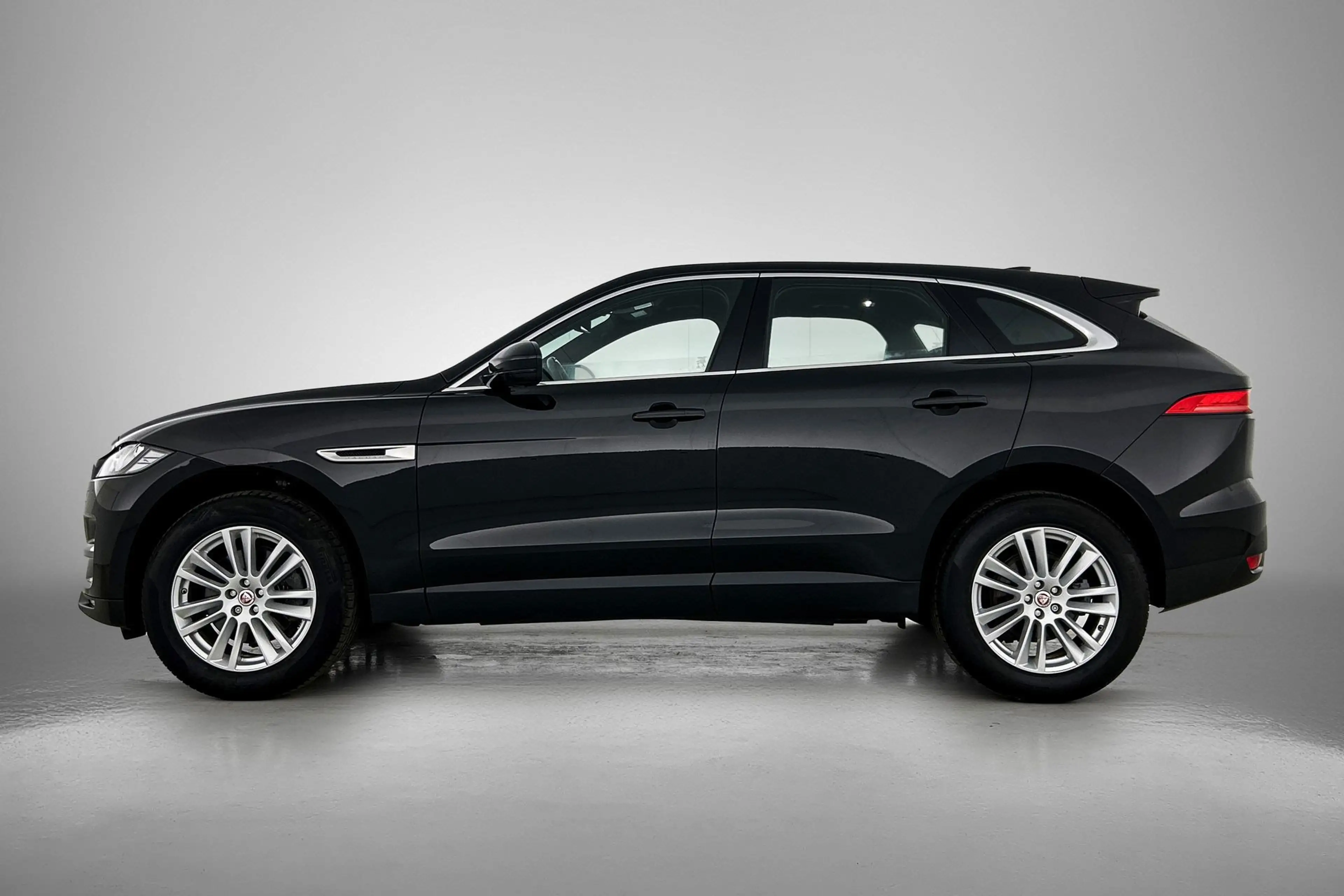 Jaguar F-Pace 2.0 Portfolio AWD 30t | 301PK | NL-AUTO | GOED OND — photo 3