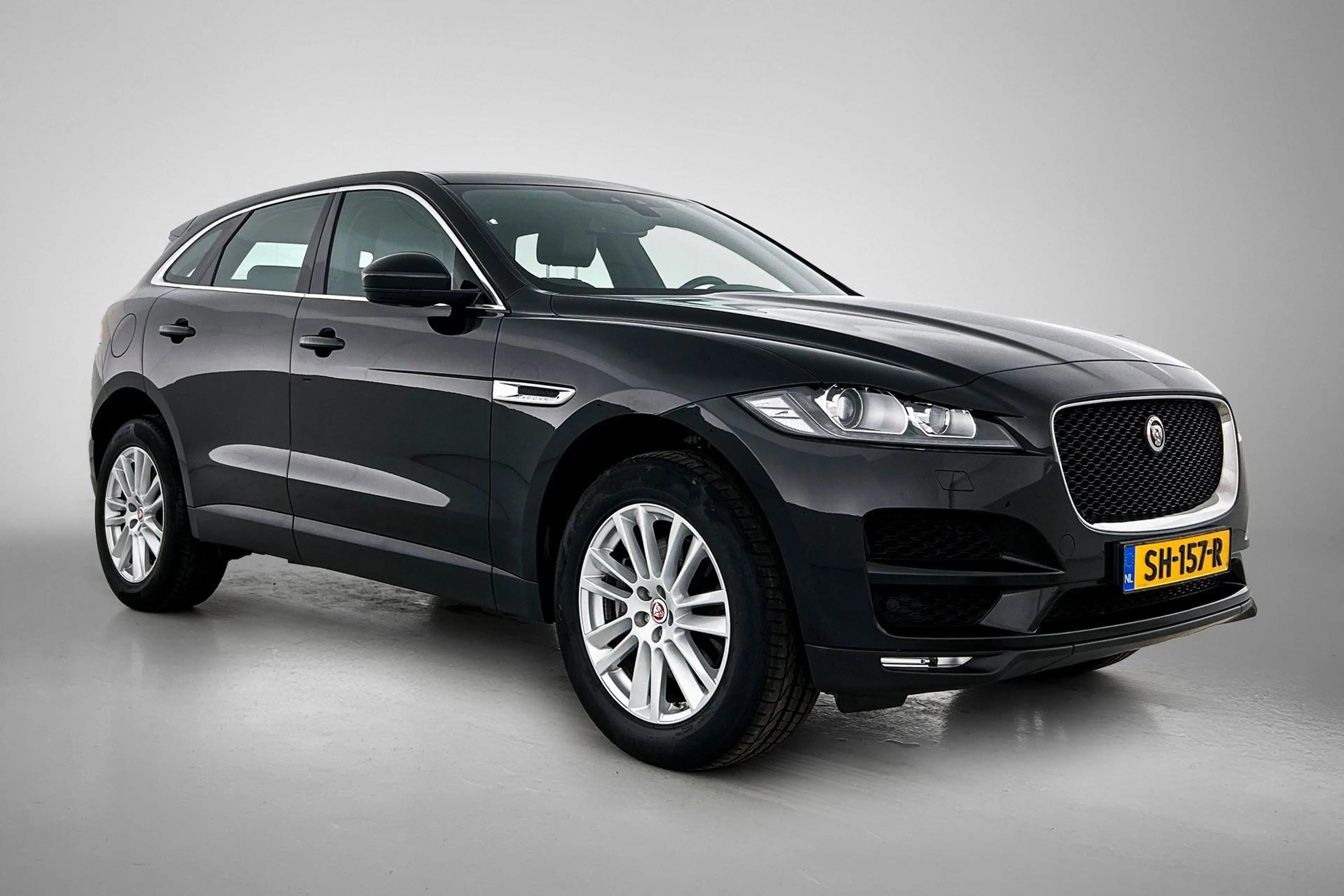 Jaguar F-Pace 2.0 Portfolio AWD 30t | 301PK | NL-AUTO | GOED OND — photo 12