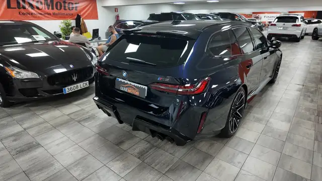 BMW M5 view 6