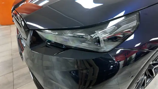 BMW M5 view 11
