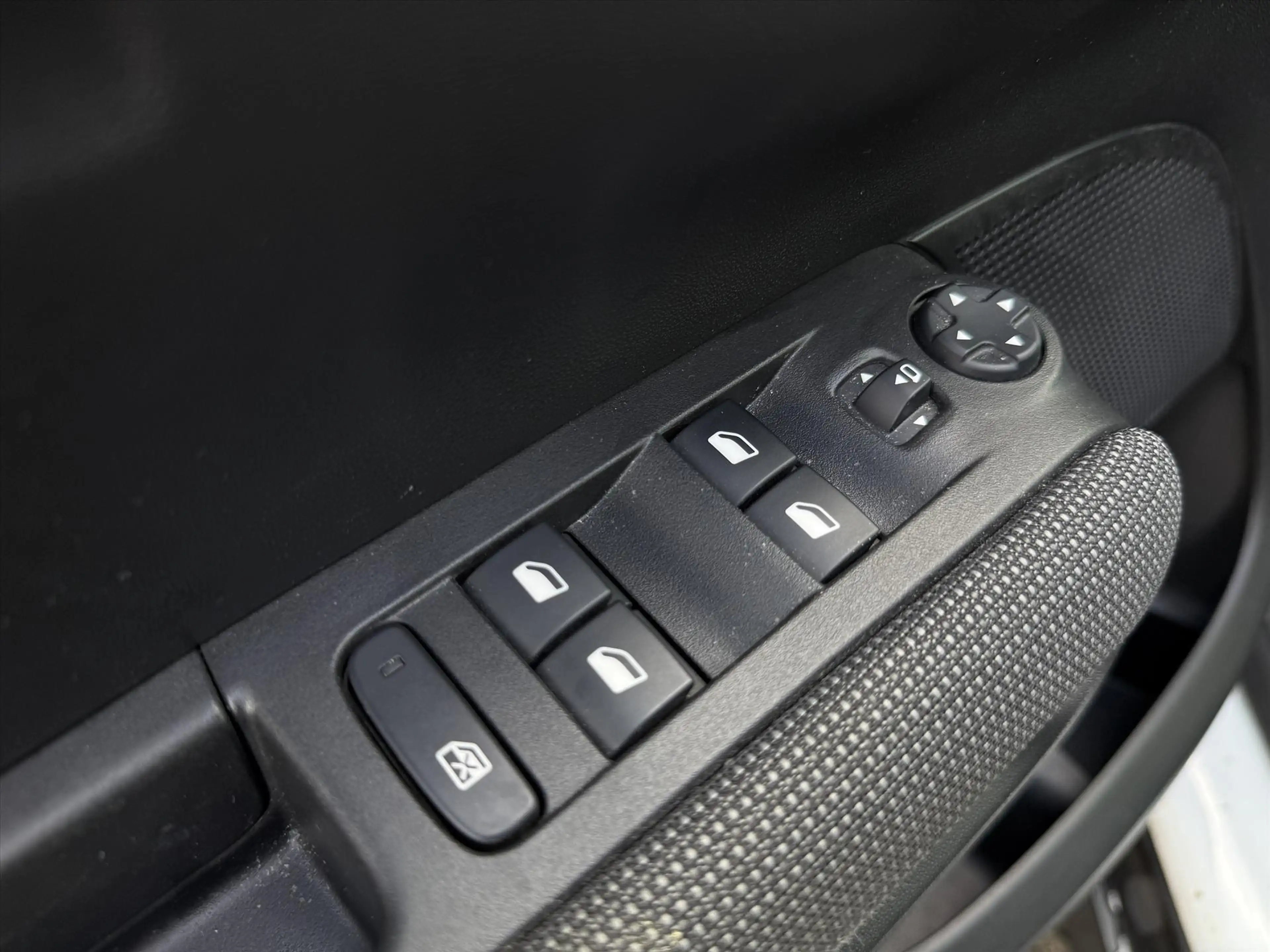 Citroen C3 Aircross 1.2 PureTech 130pk EAT6 Shine | Automaat | Navigat — photo 11