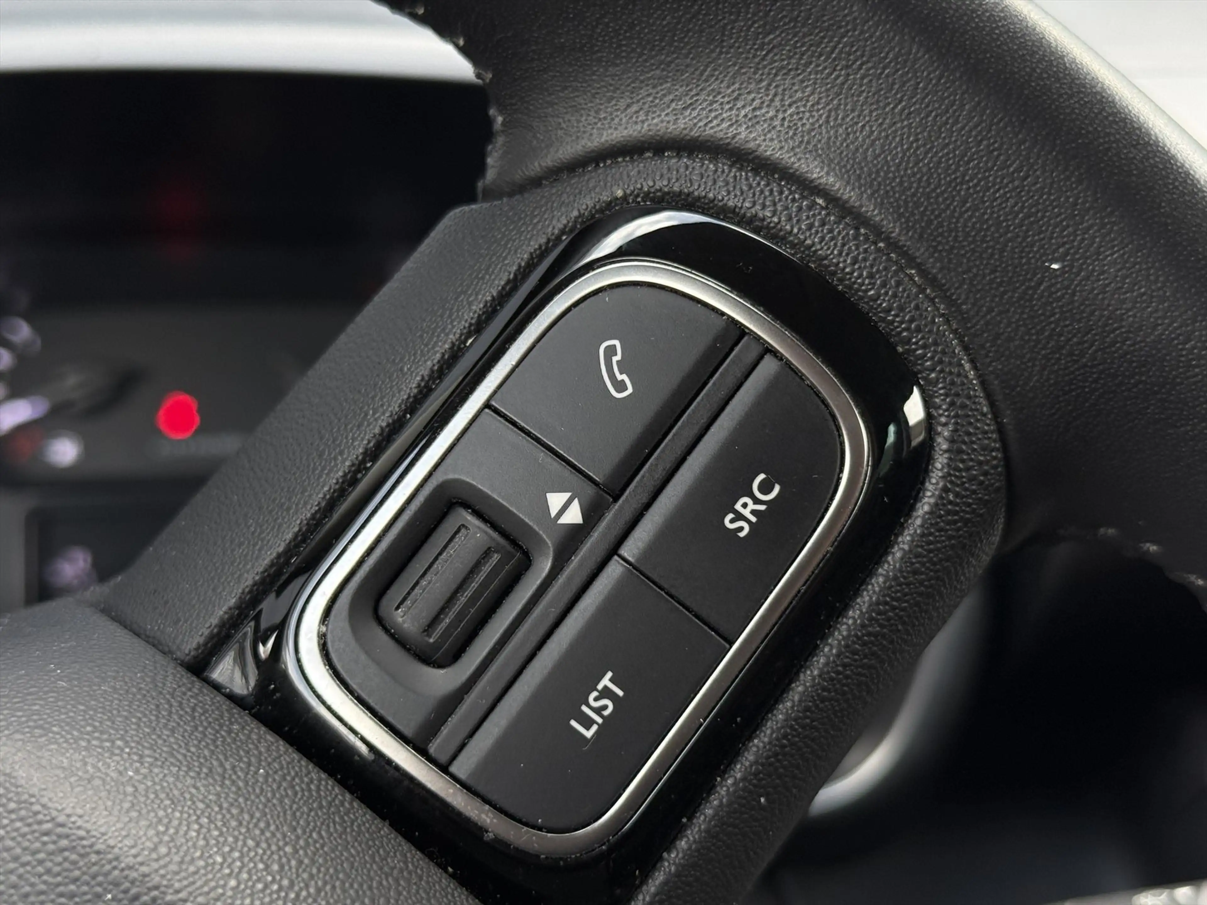Citroen C3 Aircross 1.2 PureTech 130pk EAT6 Shine | Automaat | Navigat — photo 13