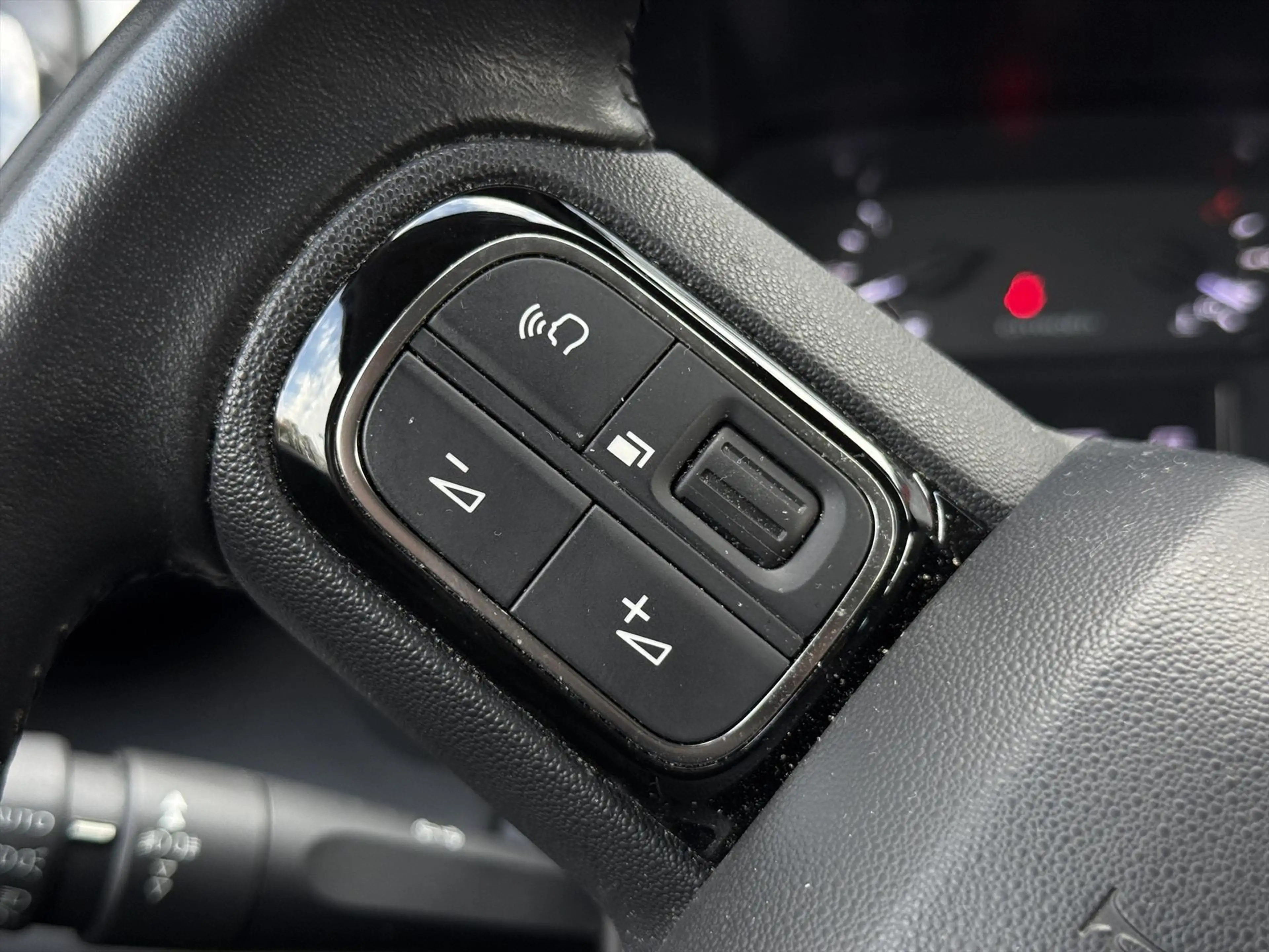 Citroen C3 Aircross 1.2 PureTech 130pk EAT6 Shine | Automaat | Navigat — photo 14