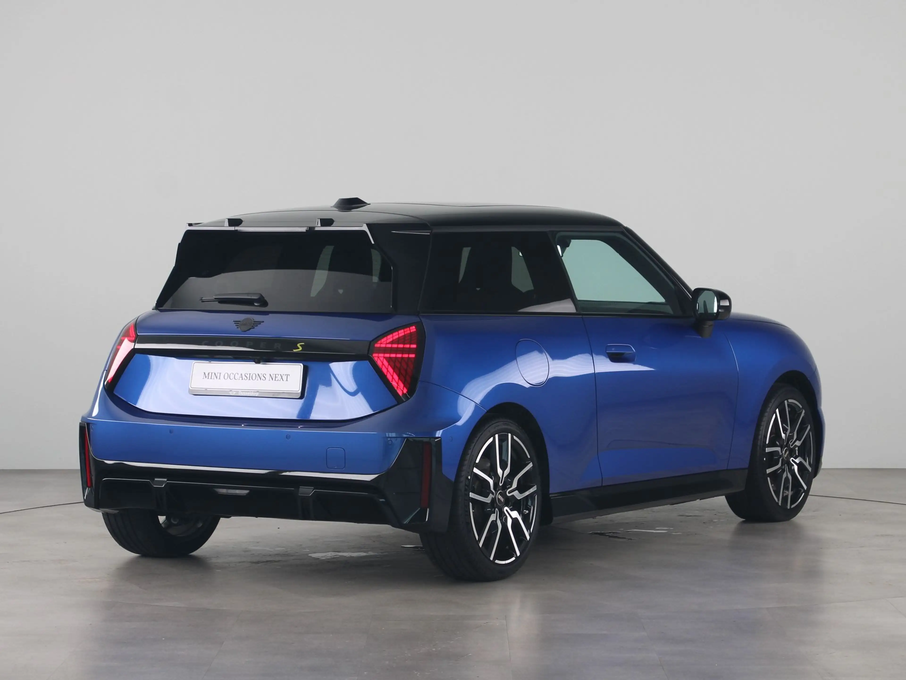 MINI Cooper SE John Cooper Works Pakket M — photo 10