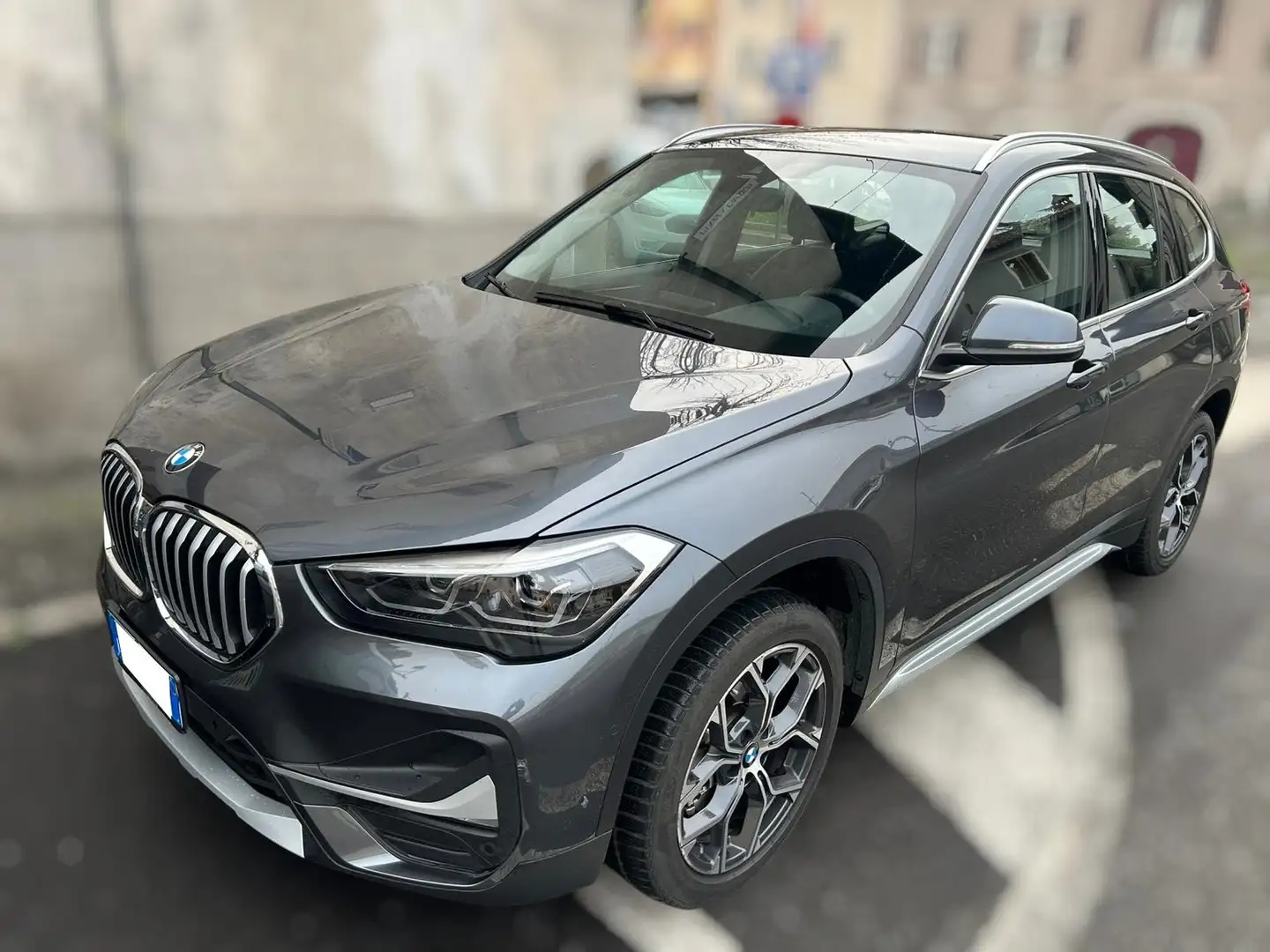 BMW X1 sdrive18d auto Grau - 1