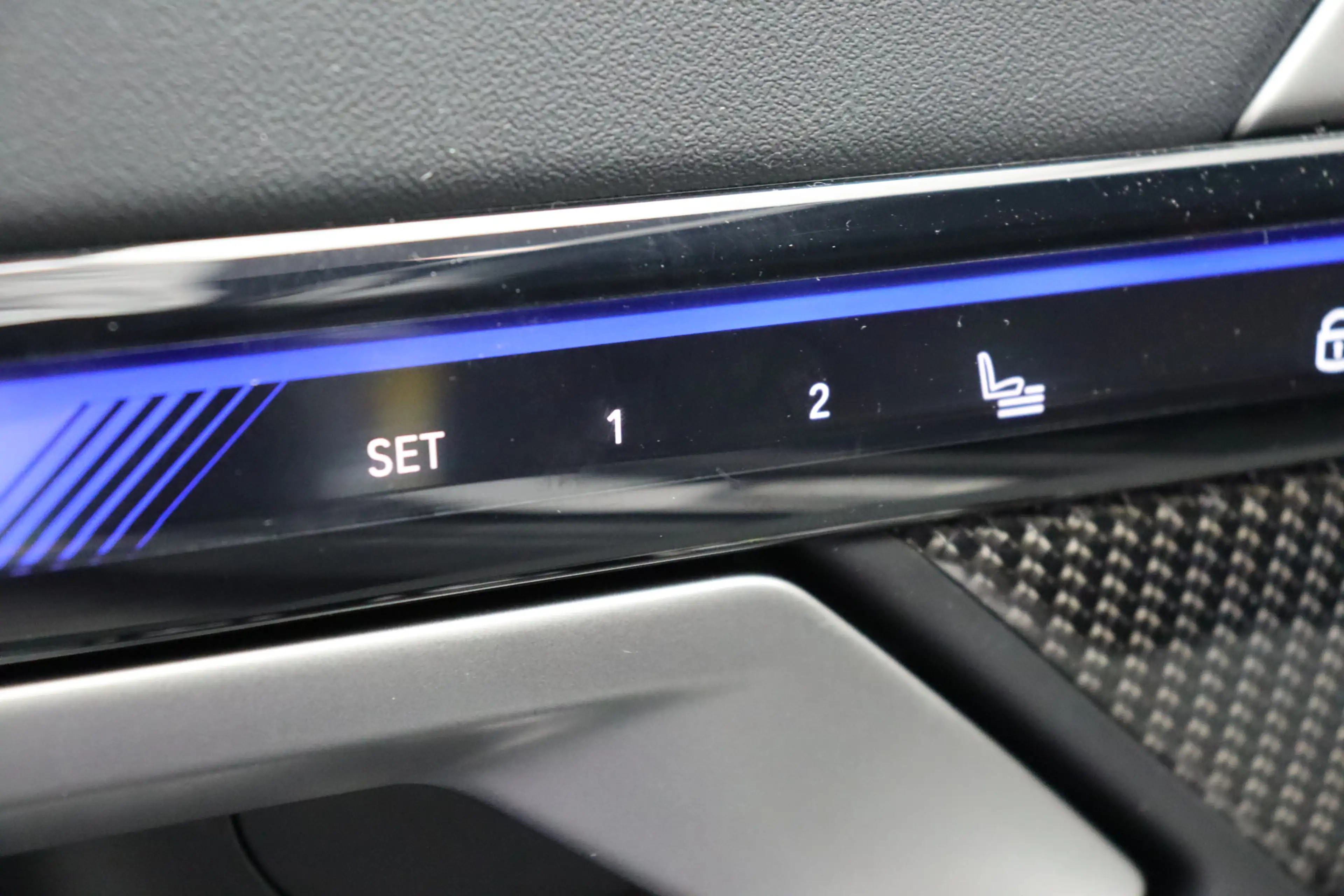 BMW M5 Automaat / M Drive Professional / M Carbon-keramis — photo 11
