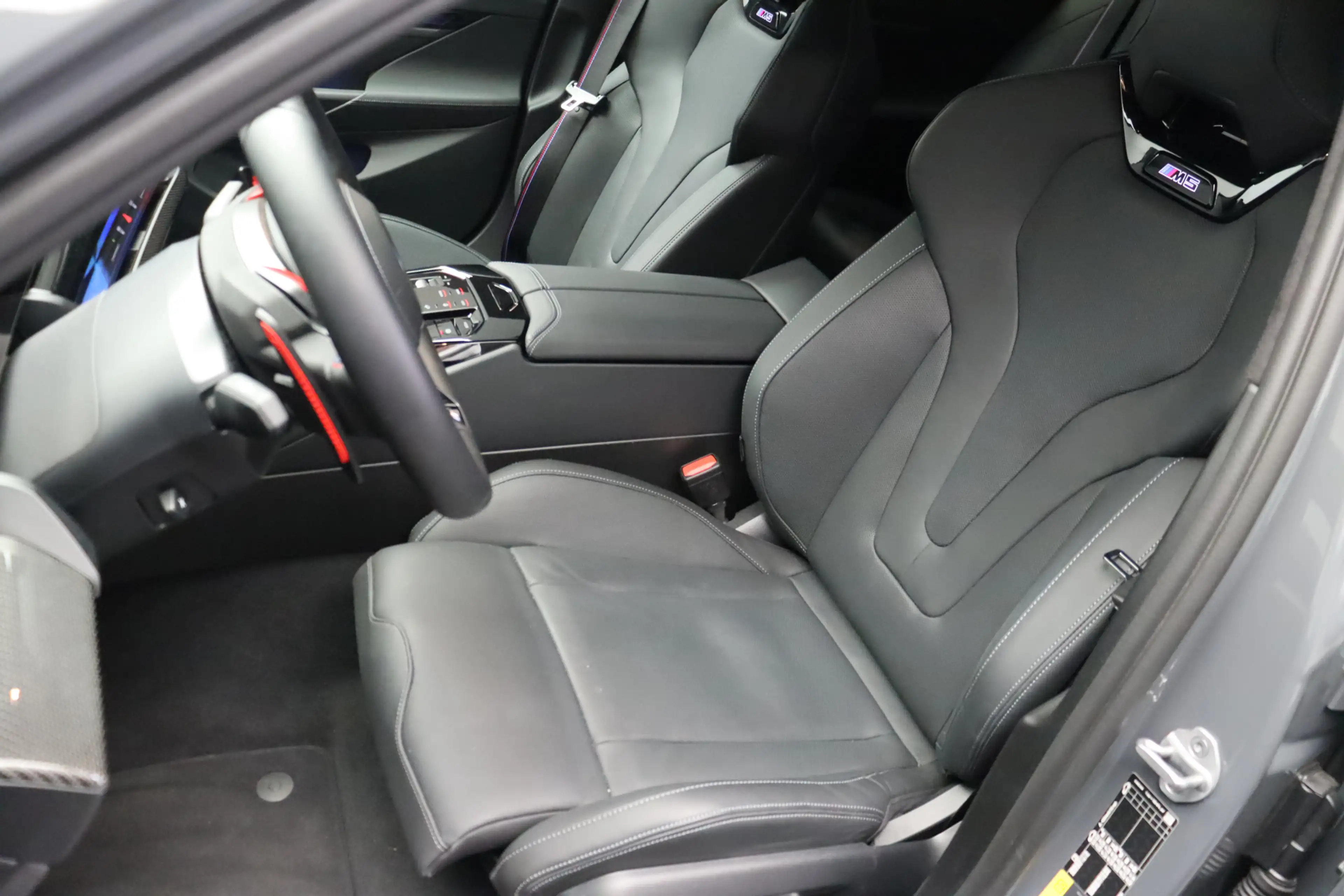 BMW M5 Automaat / M Drive Professional / M Carbon-keramis — photo 12