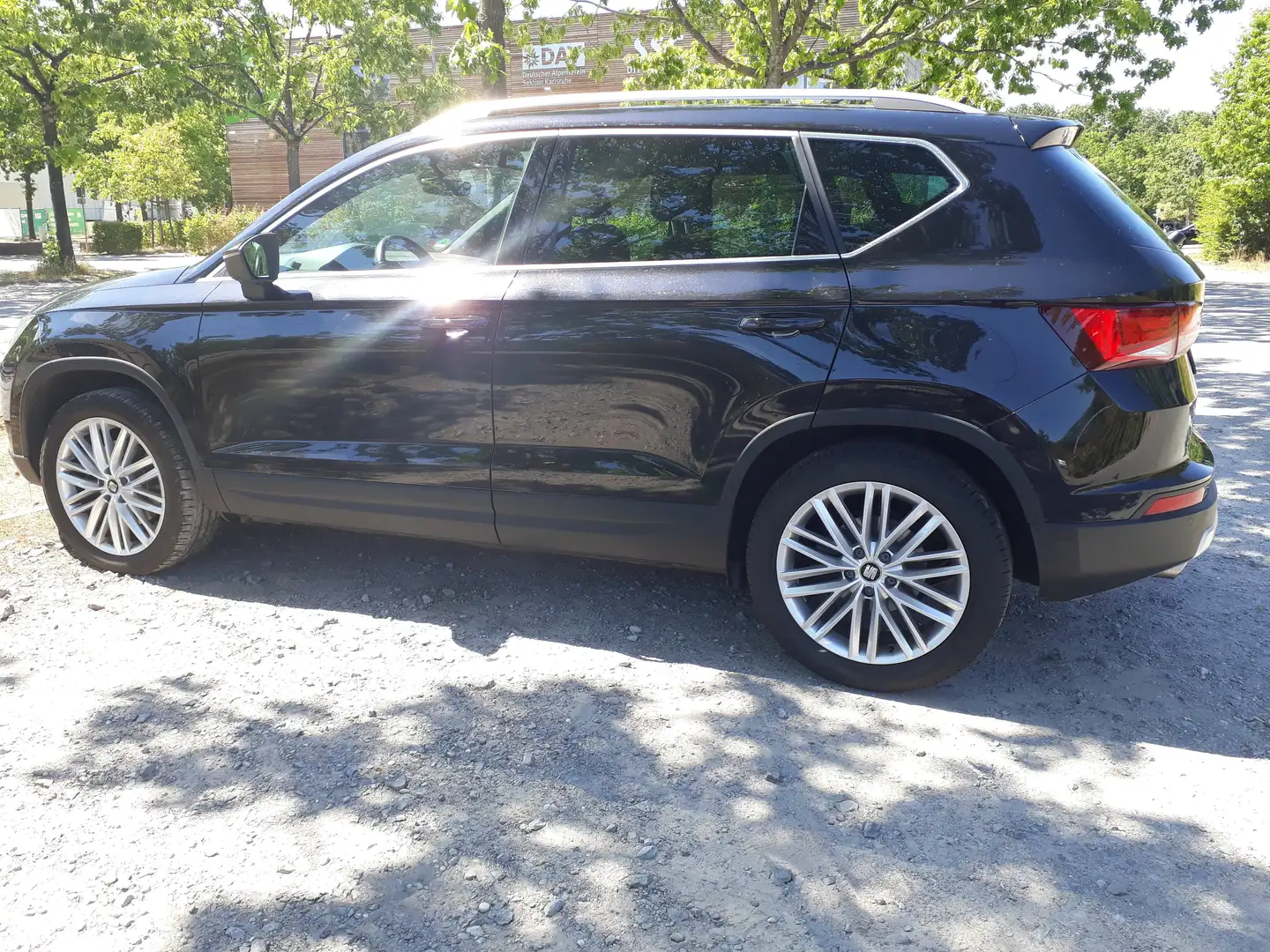 SEAT Ateca Diesel 2.0 TDI 4Drive DSG unfallfrei TÜV neu Schwarz - 1