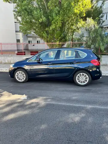 BMW 218