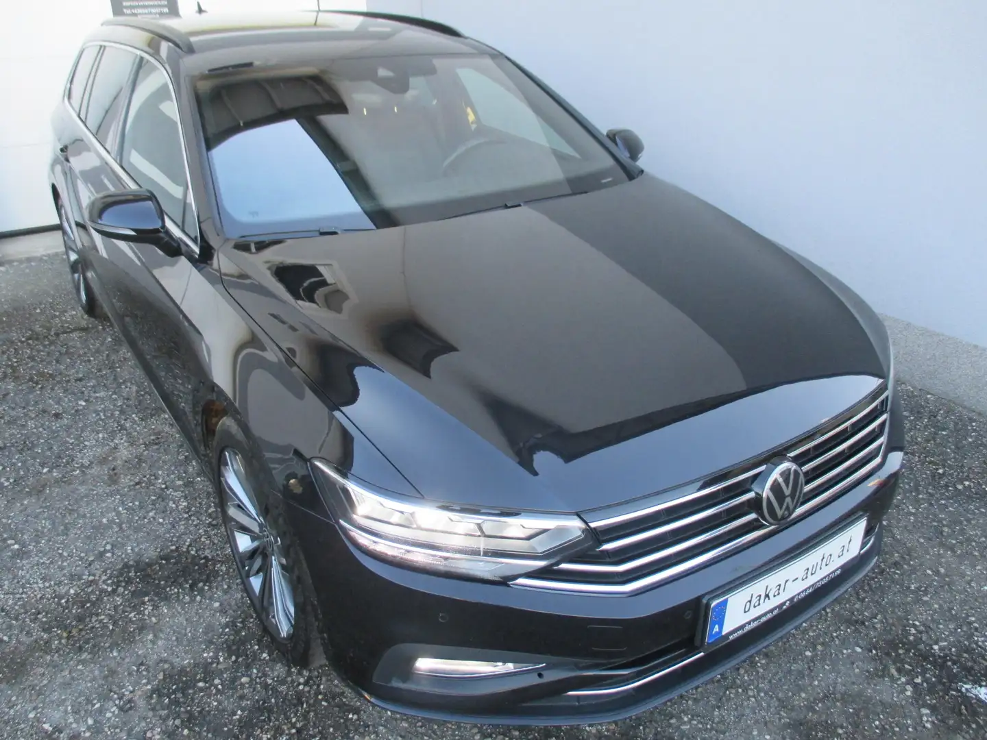 Volkswagen Passat Variant Busines R-LINE, VIRTUAL C, NAVI+, ALU 18", HARMAN Schwarz - 2